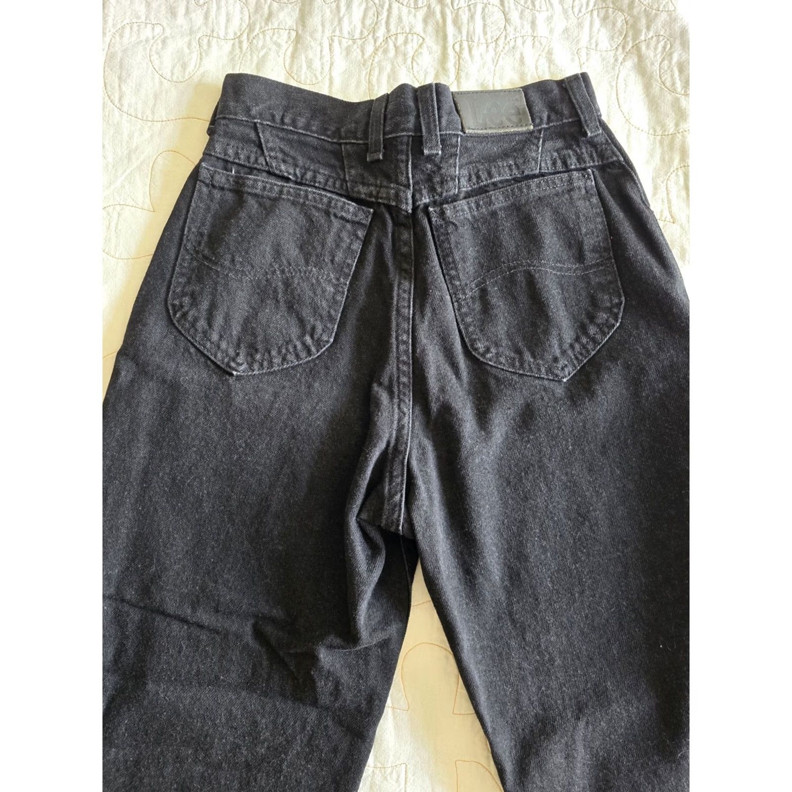 Lee VINTAGE Lee Black High Waisted Mom Jeans Womens XXS/XS 24 Inch Waist 1980s 1990s Grunge Denim Shirt? Size 25" / US 0 / IT 36 - 7 Thumbnail