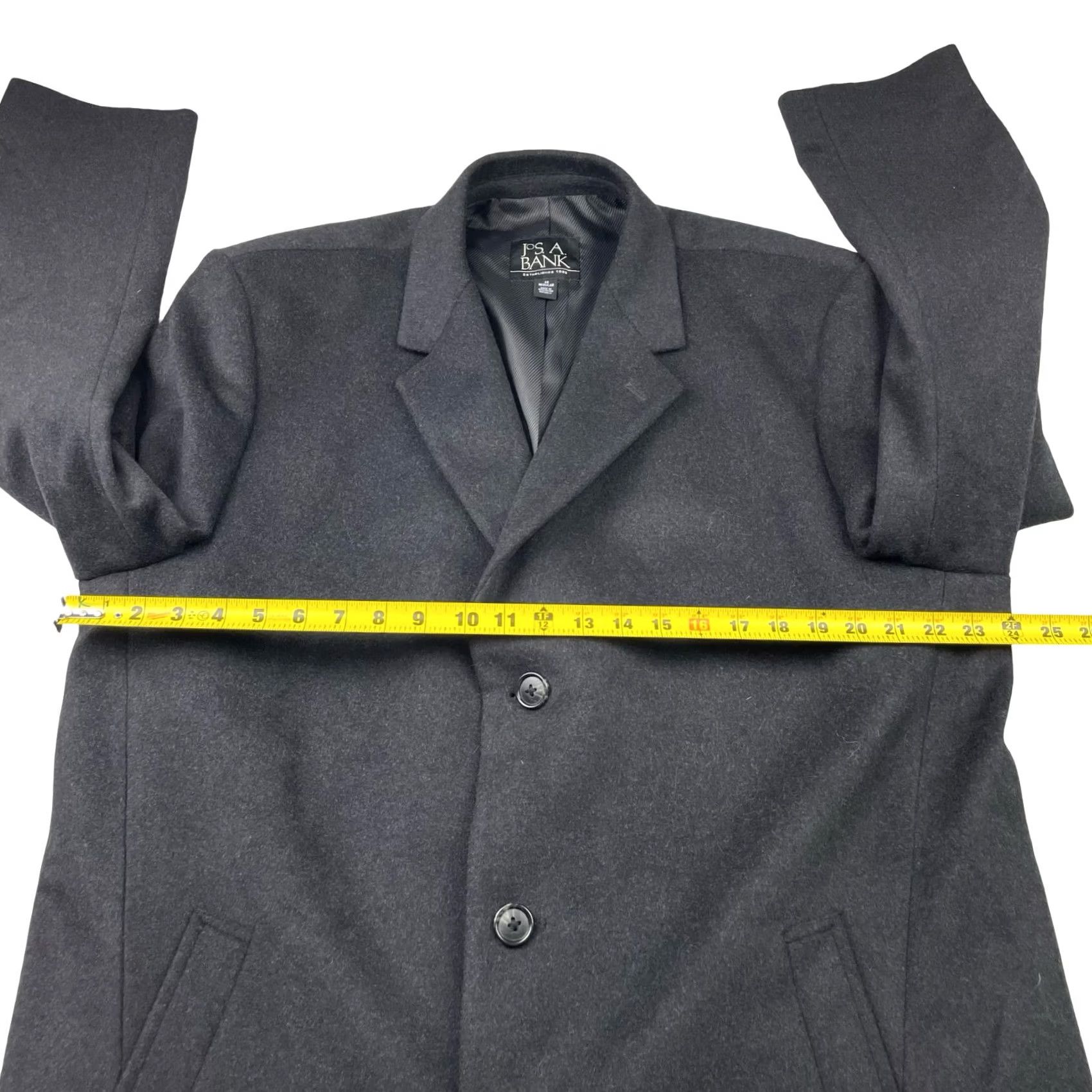 Jos. A. Bank Jos A Bank Men’s Wool Blend 3-Button Overcoat Gray 46R Size US S / EU 44-46 / 1 - 7 Thumbnail