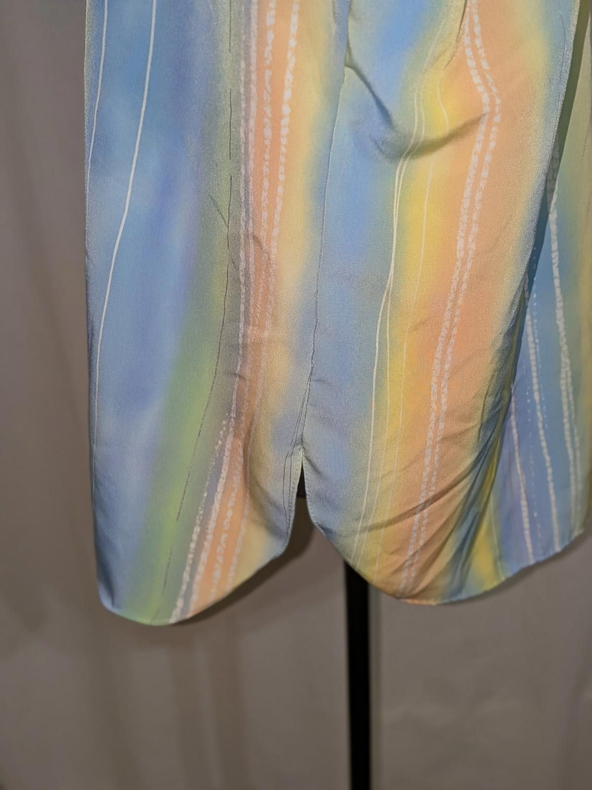 Designer VTG 80s All Hours Pastel Watercolor Button Down Blouse Sz M Size M / US 6-8 / IT 42-44 - 6 Thumbnail