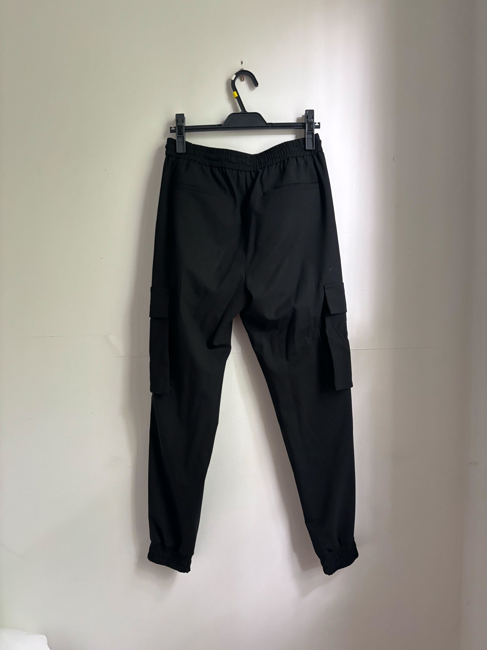Juun.J Juun.J Black Stretch Jogger Cargo Pants Size US 28 / EU 44 - 2 Thumbnail