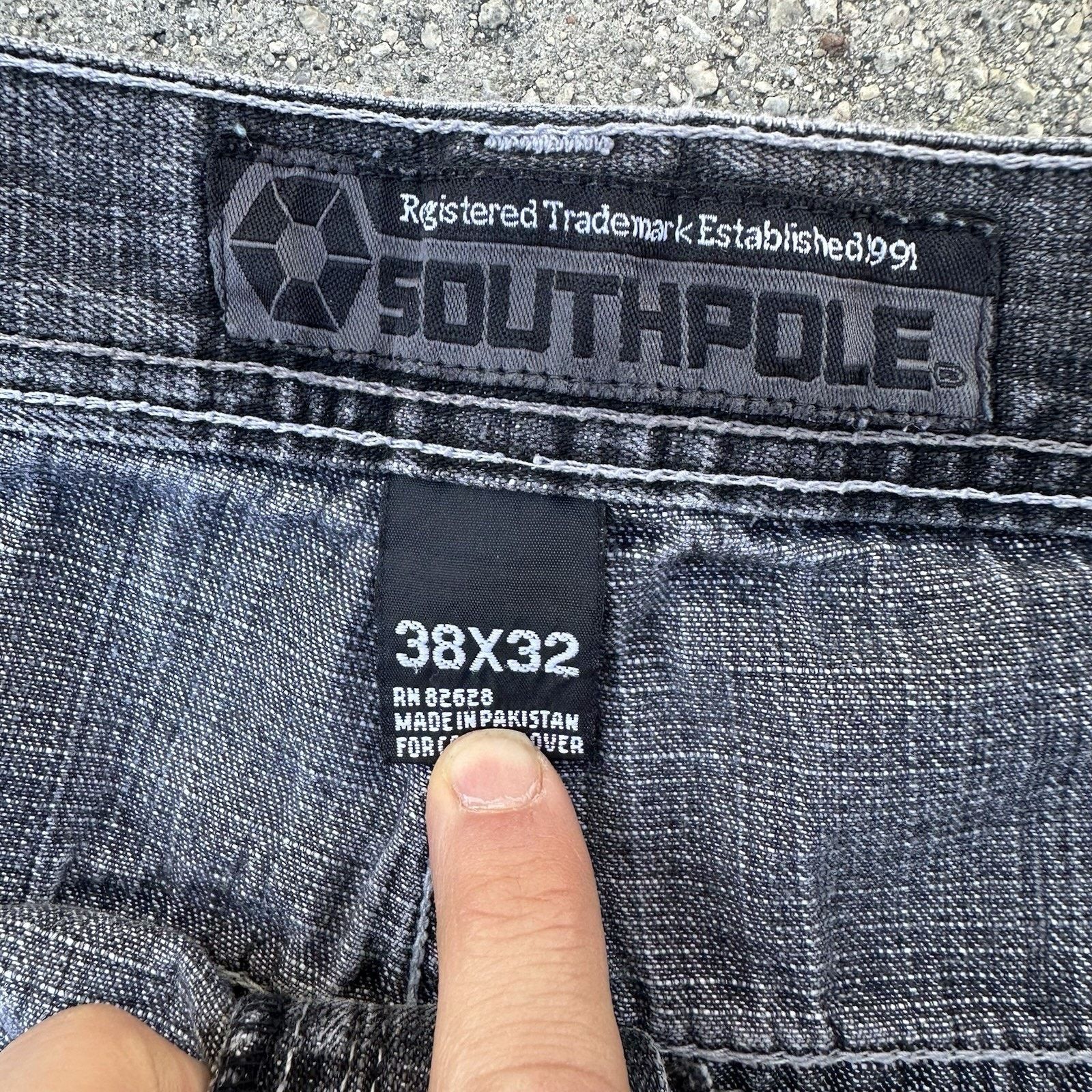 Southpole × Vintage Vintage Y2K Southpole Faded Black Baggy Denim Jeans 38x32 Size US 38 / EU 54 - 7 Thumbnail