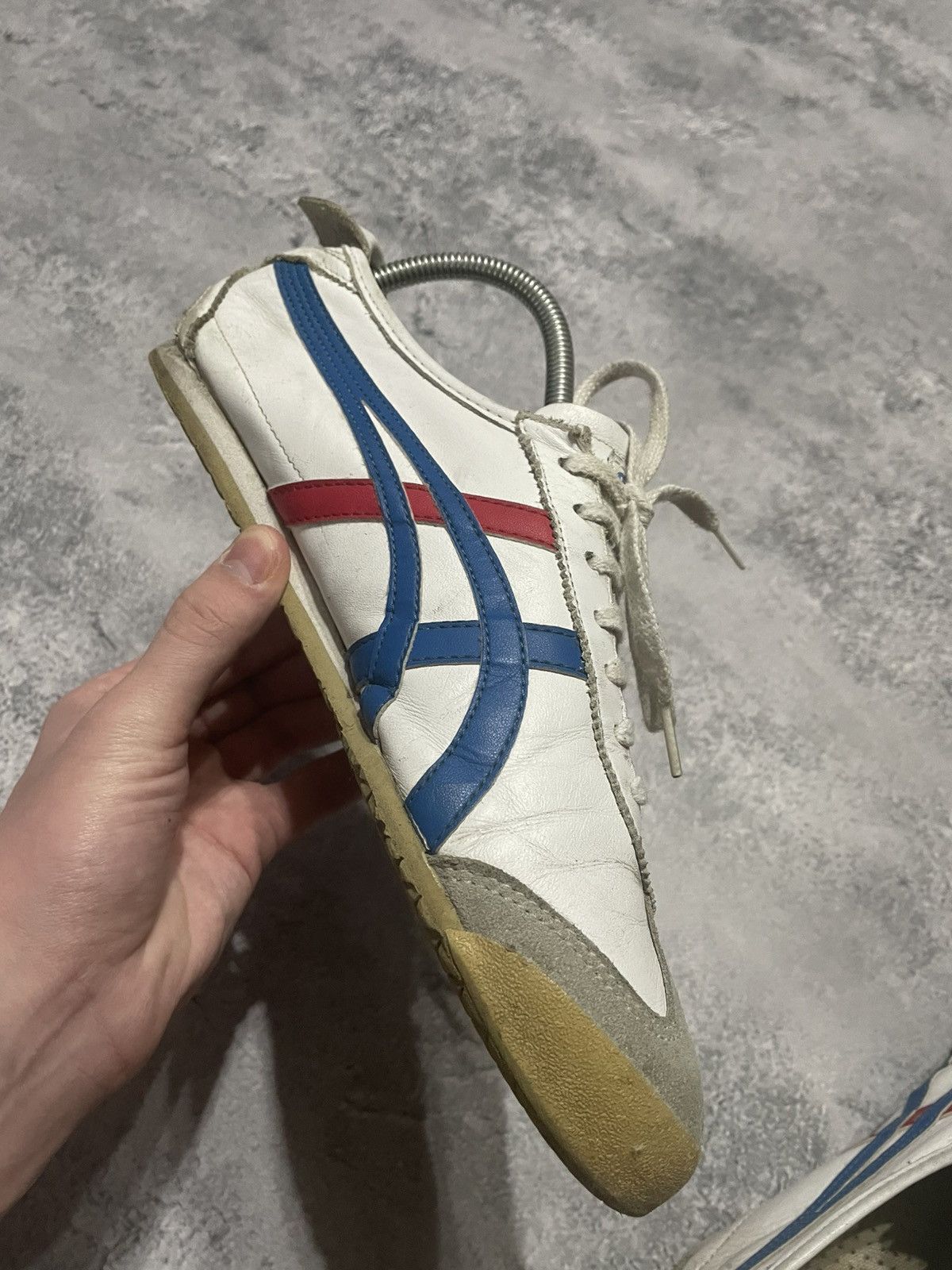 Onitsuka Tiger ONITSUKA TIGER ASICS RARE KILL BILL SNEAKERS Size US 8.5 / EU 41-42 - 6 Thumbnail