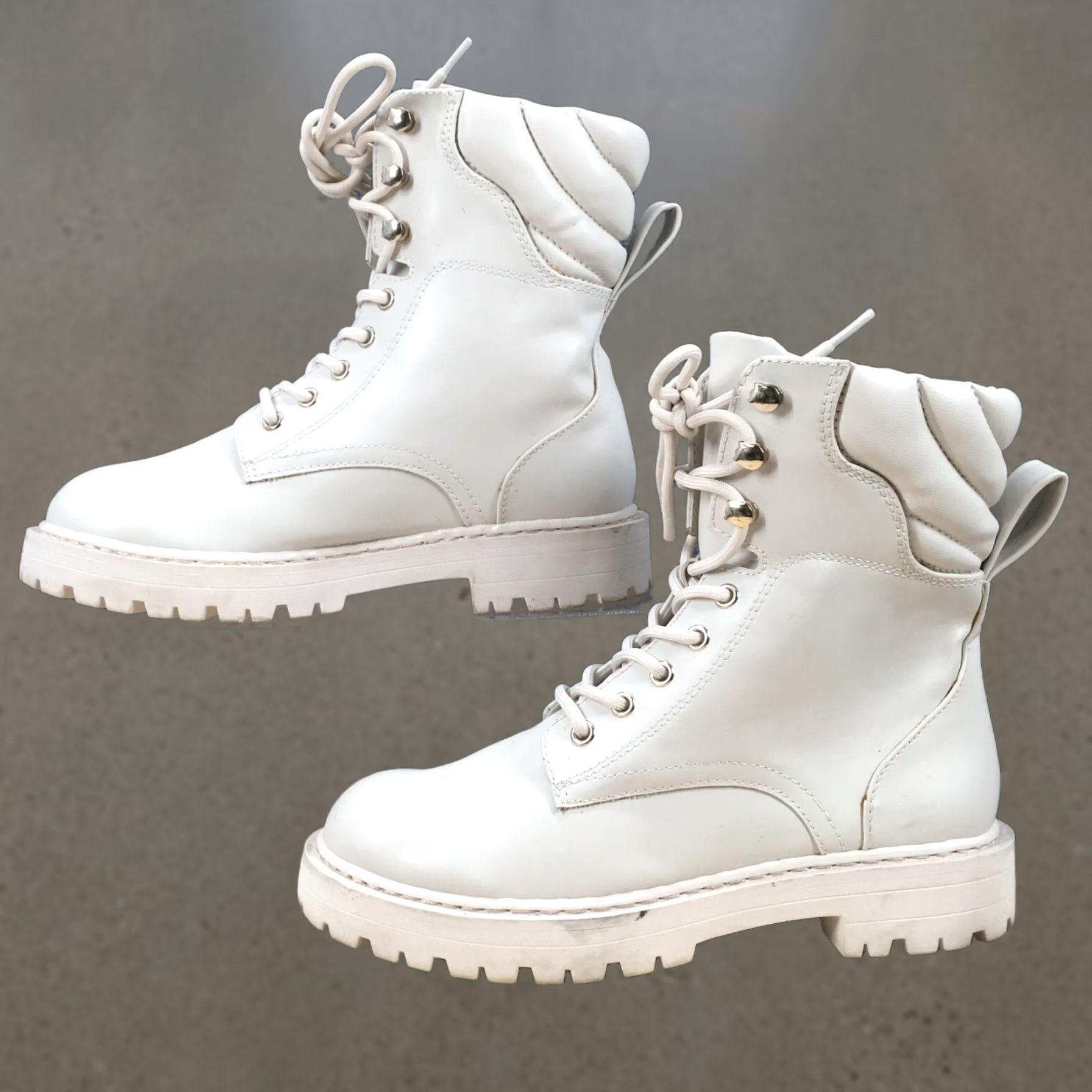 H&M H&M Boots Womens 36 Combat Lace Up Casual Ivory White Faux Leather Ankle Booties Size US 6 / IT 36 - 1 Thumbnail