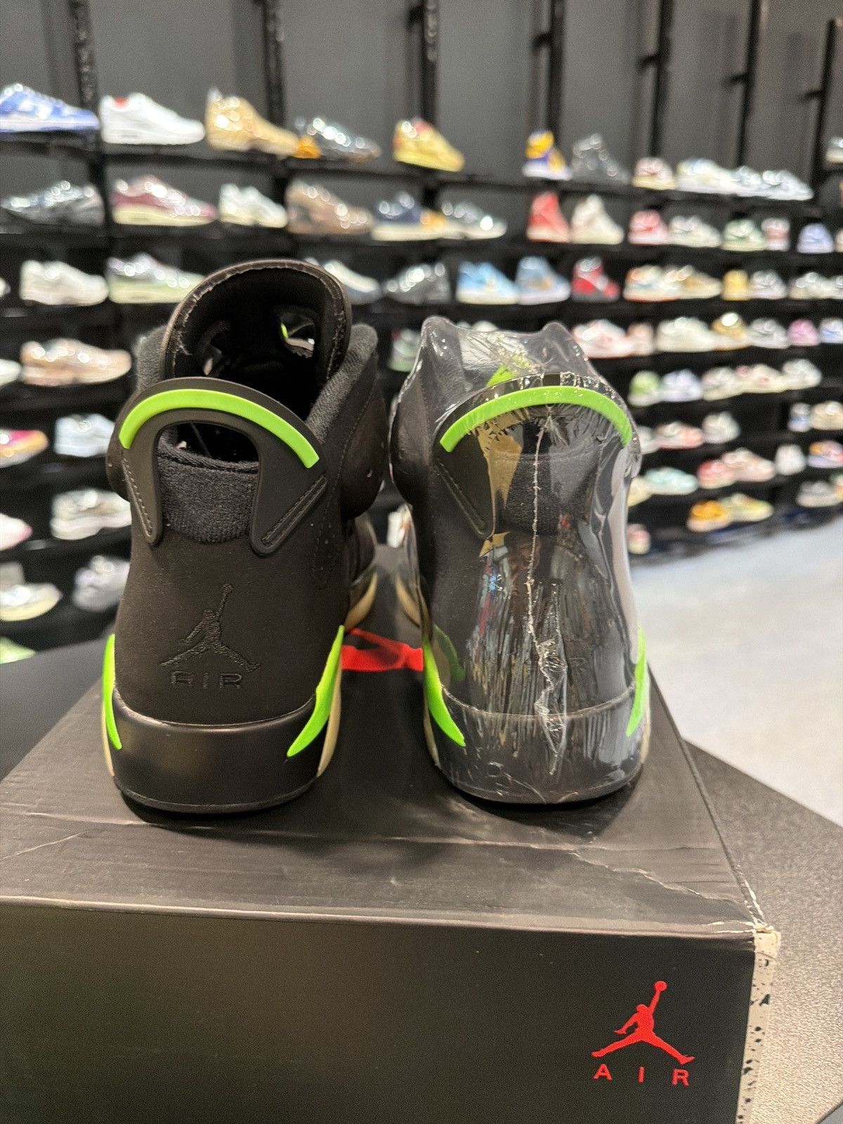 Jordan Brand Jordan 6 Electric Green Size-9 Brand New Quick Ship Size US 9 / EU 42 - 4 Thumbnail