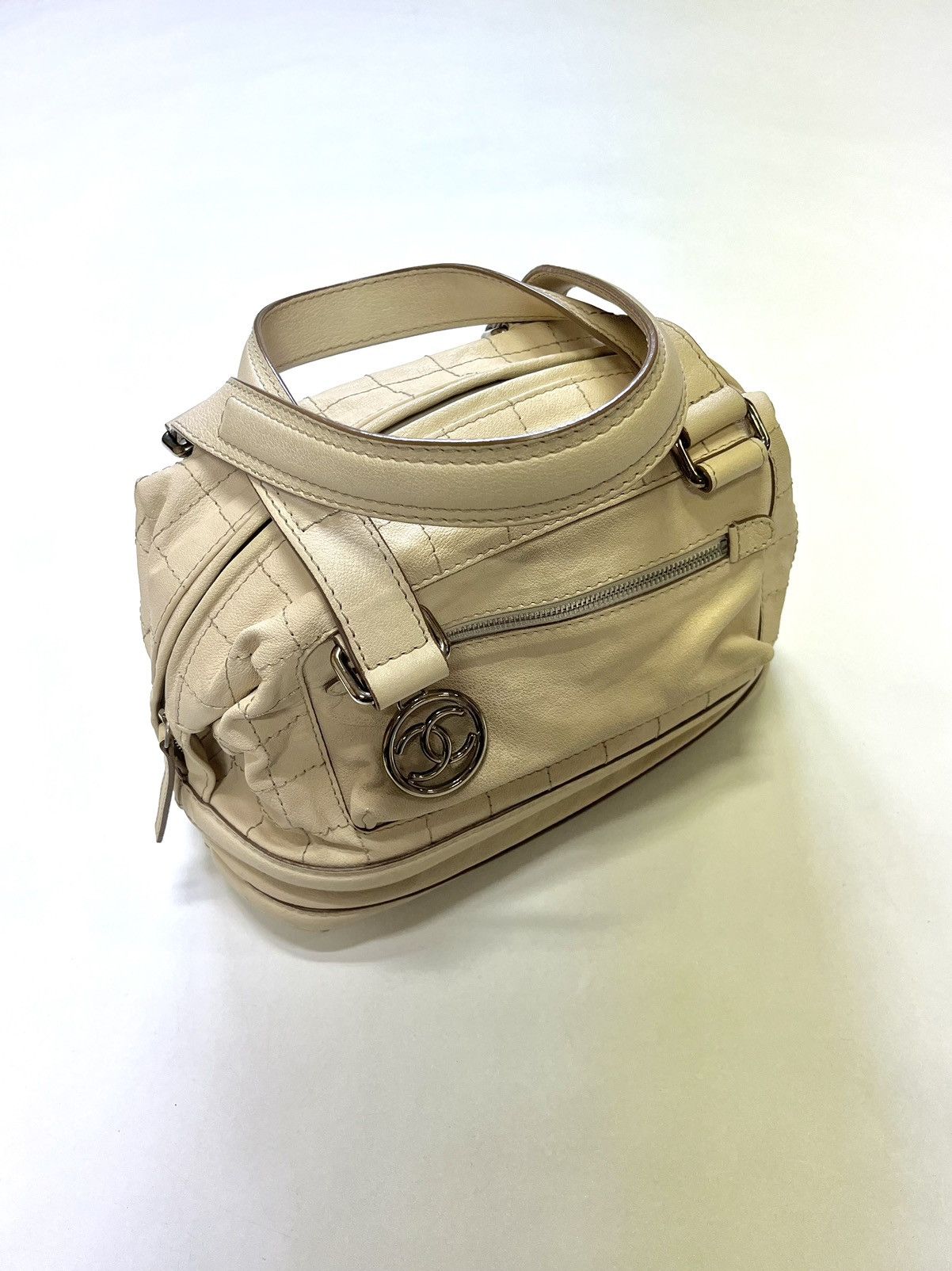 Chanel CHANEL WILD STITCH BOWLING BAG Size ONE SIZE - 4 Thumbnail