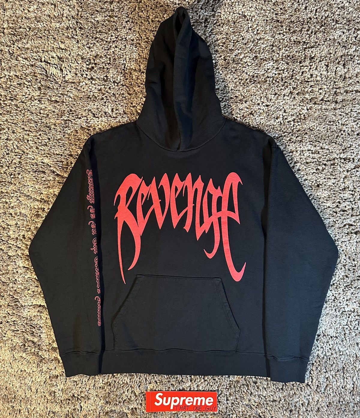 Designer × Hypebeast × Revenge Revenge ‘Bred’ Arch Logo Hoodie XL Size US XL / EU 56 / 4 - 6 Thumbnail