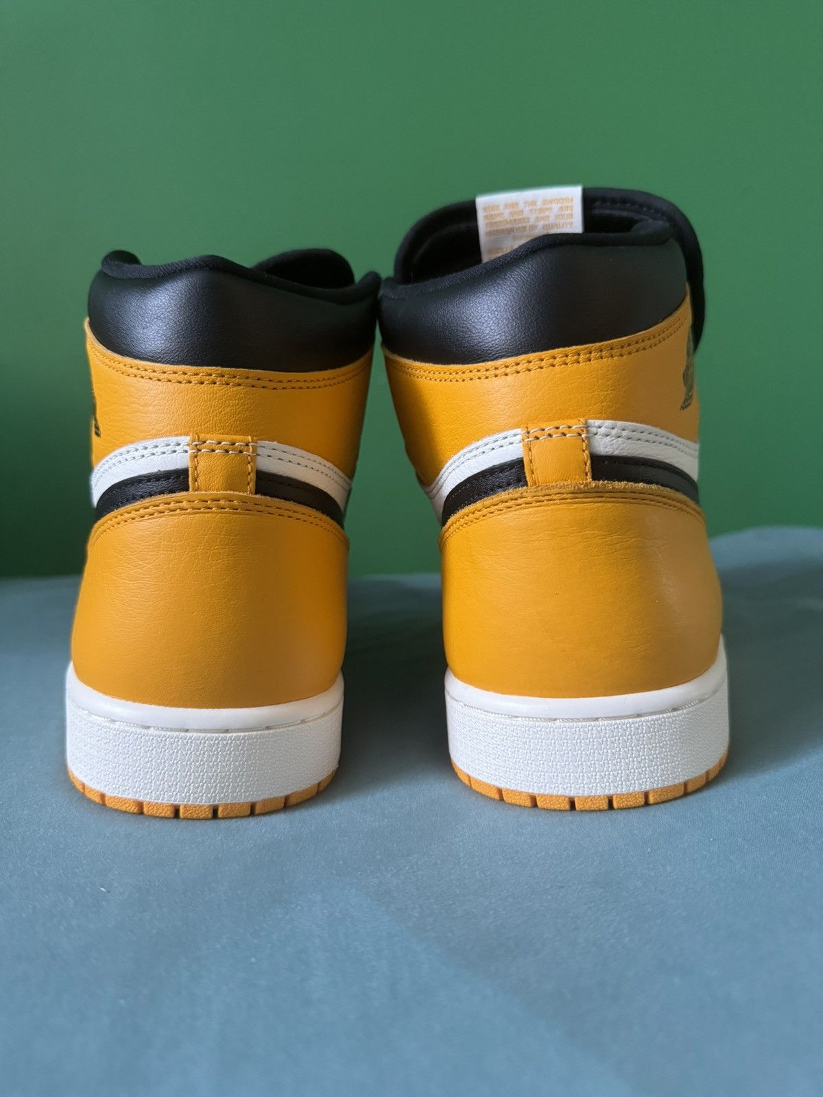 Jordan Brand Nike Air Jordan 1 High Taxi 2022 Size US 13 / EU 46 - 3 Thumbnail