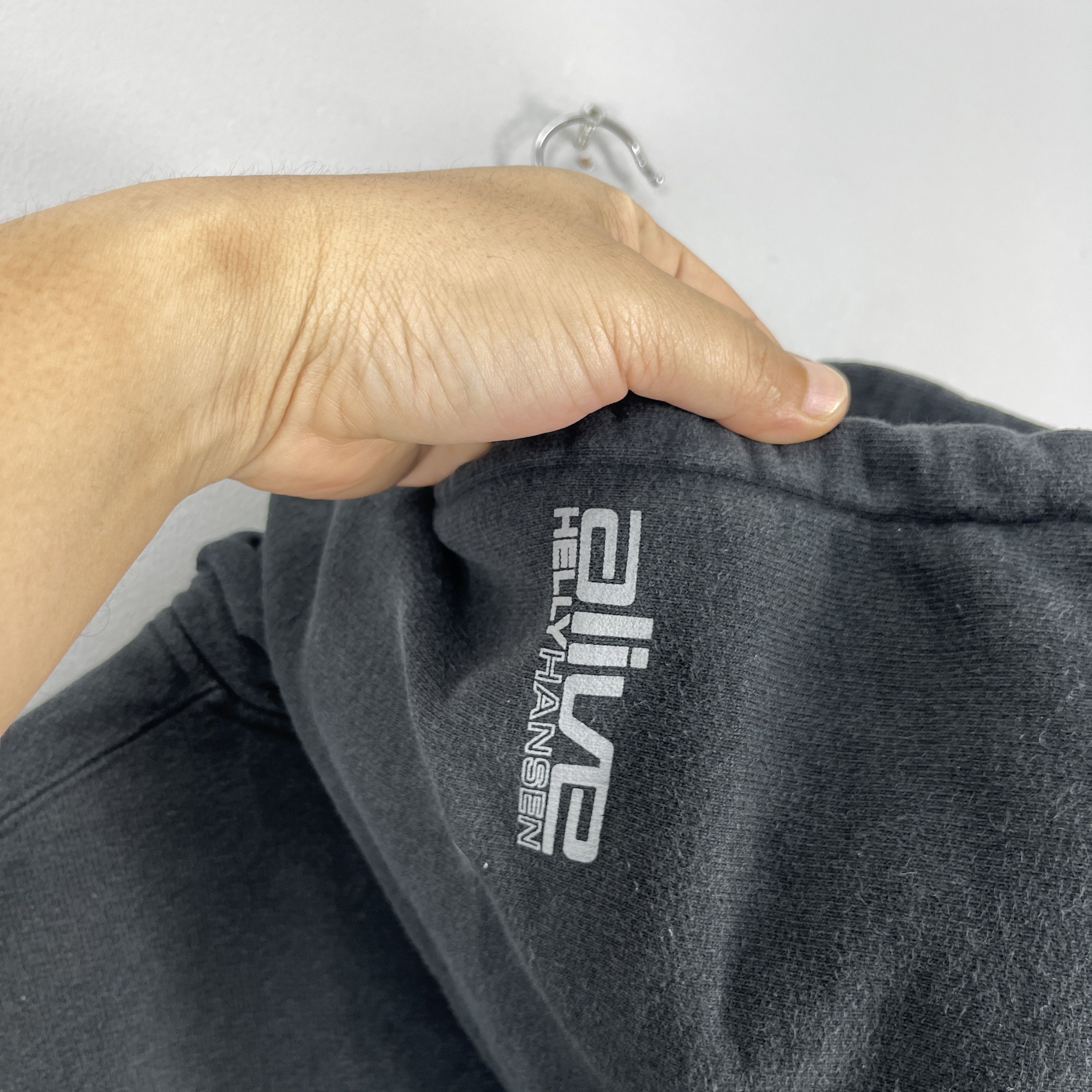 Helly Hansen Vintage 1990s HELLY HANSEN Embroidery Logo Zipper Hoodie Size US XL / EU 56 / 4 - 9 Thumbnail