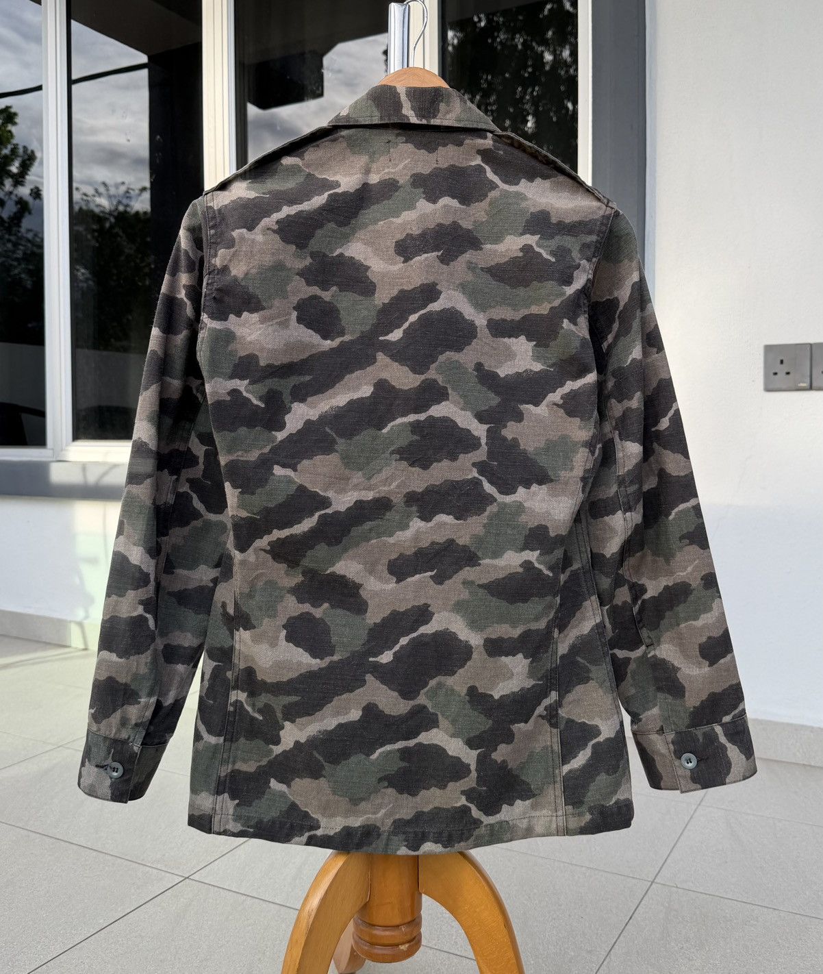 A.P.C. A.P.C. Camouflage Print Utility Jacket Size US S / EU 44-46 / 1 - 3 Thumbnail