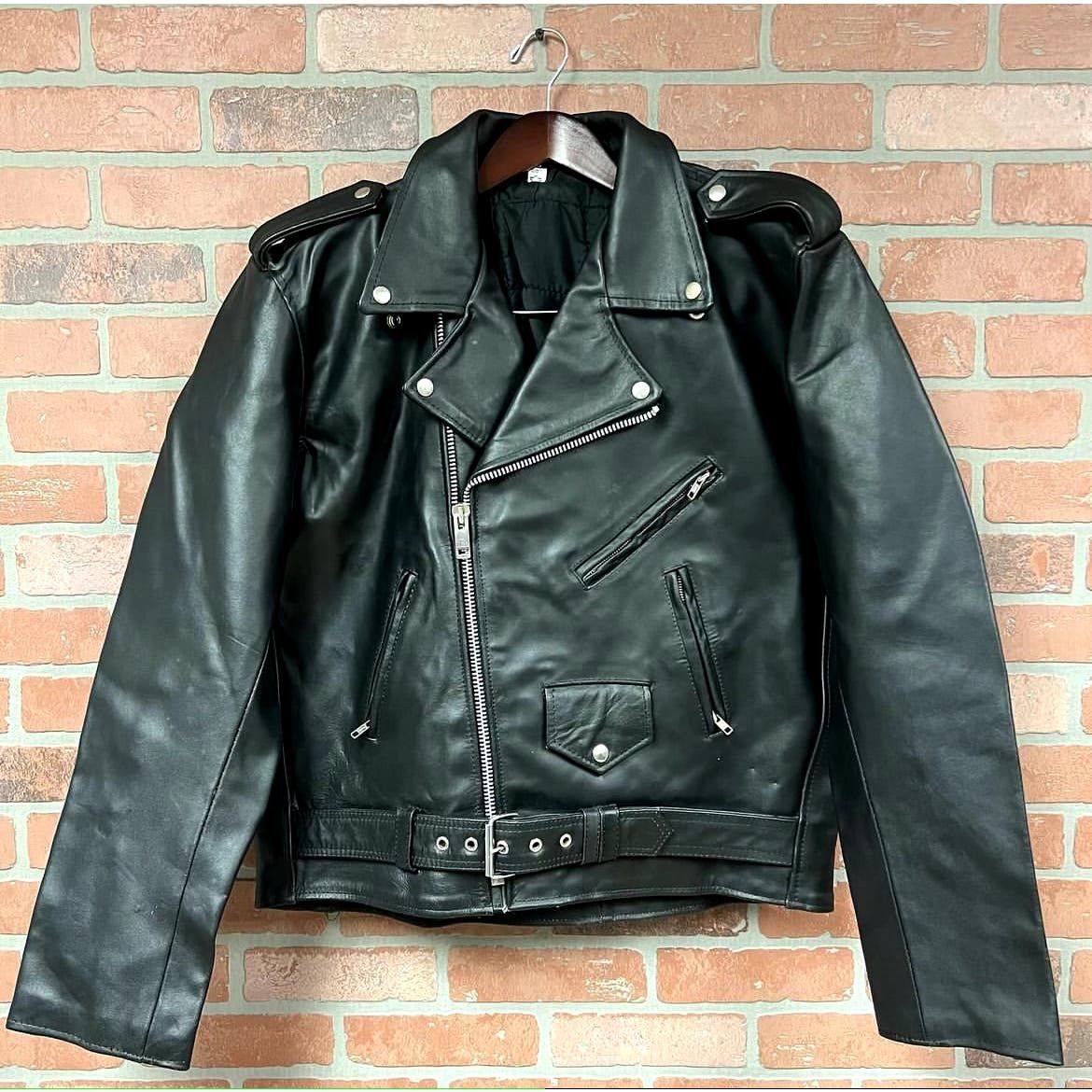 image of Unbranded Vintage Heavy Leather Biker Jacket in Black, Men's (Size XL)