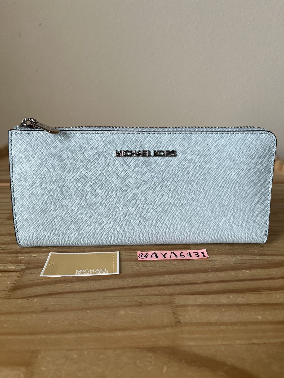 Michael Kors Michael Kors Wallet Size ONE SIZE - 1 Thumbnail