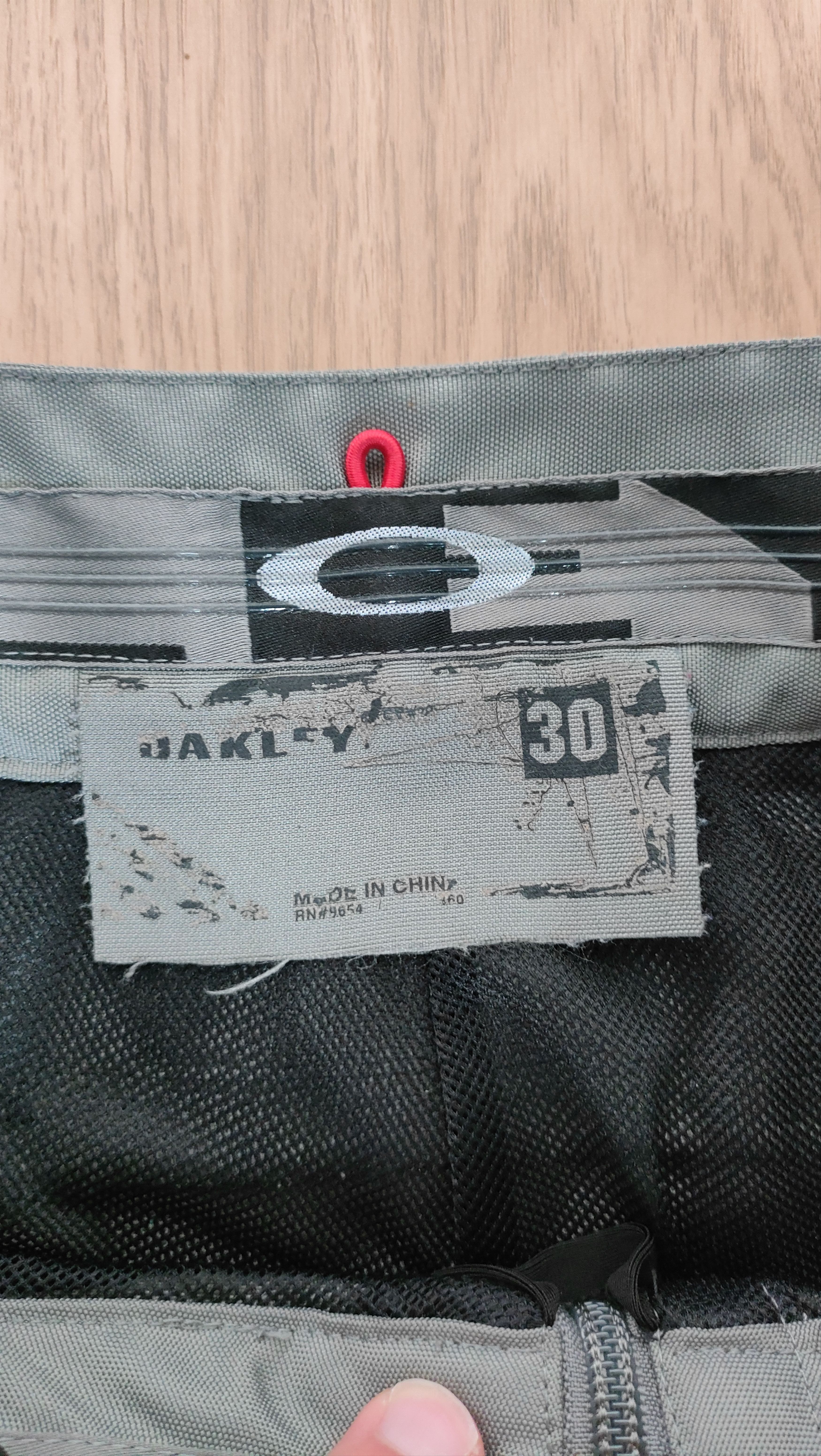Oakley 2009 Oakley MTB shorts Size US 30 / EU 46 - 12 Thumbnail