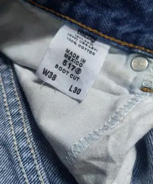 Levi's Vintage Levi's 517 Bootcut Jeans Faded Distressed Size US 37 - 4 Thumbnail