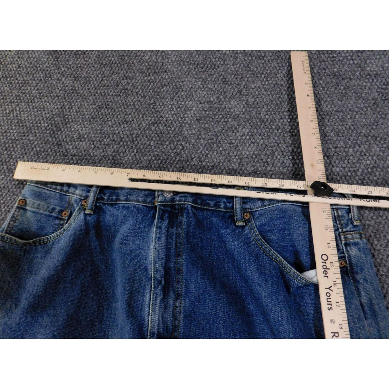 Levi's Levi's 550 Jeans Mens 44x30 Blue Medium Wash Relaxed Fit Tapered Leg Zip Fly Size US 30 / EU 46 - 7 Thumbnail