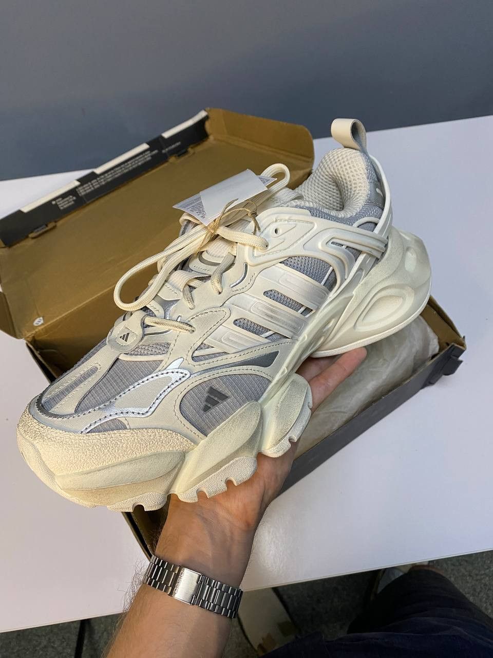 Adidas XLG Runner Deluxe Sail Grey/Core White/Off White Size US 9.5 / EU 42-43 - 1 Thumbnail