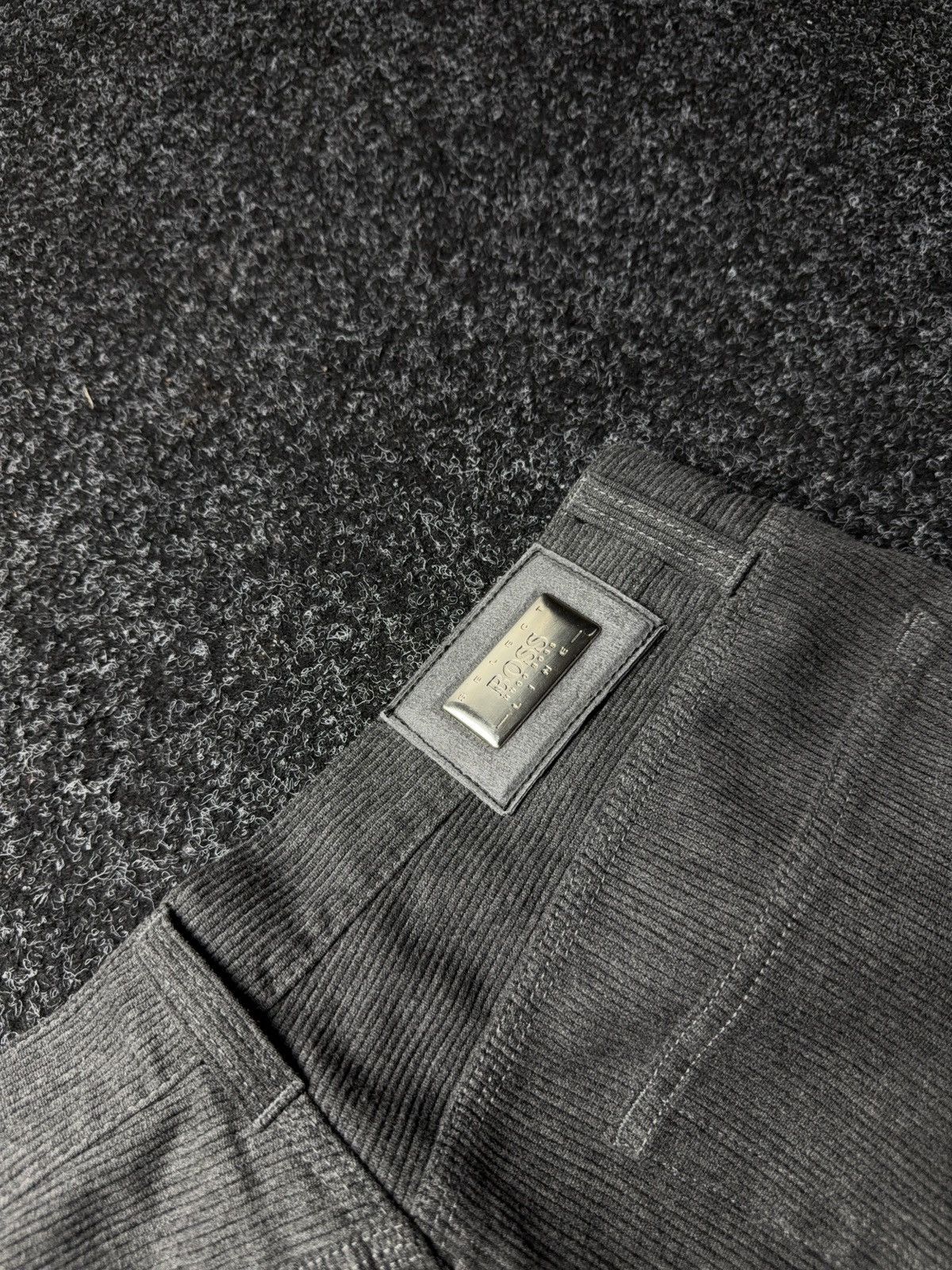 Hugo Boss Vintage 90s Hugo Boss Albama Select Line Corduroy pants Size US 34 / EU 50 - 18 Thumbnail
