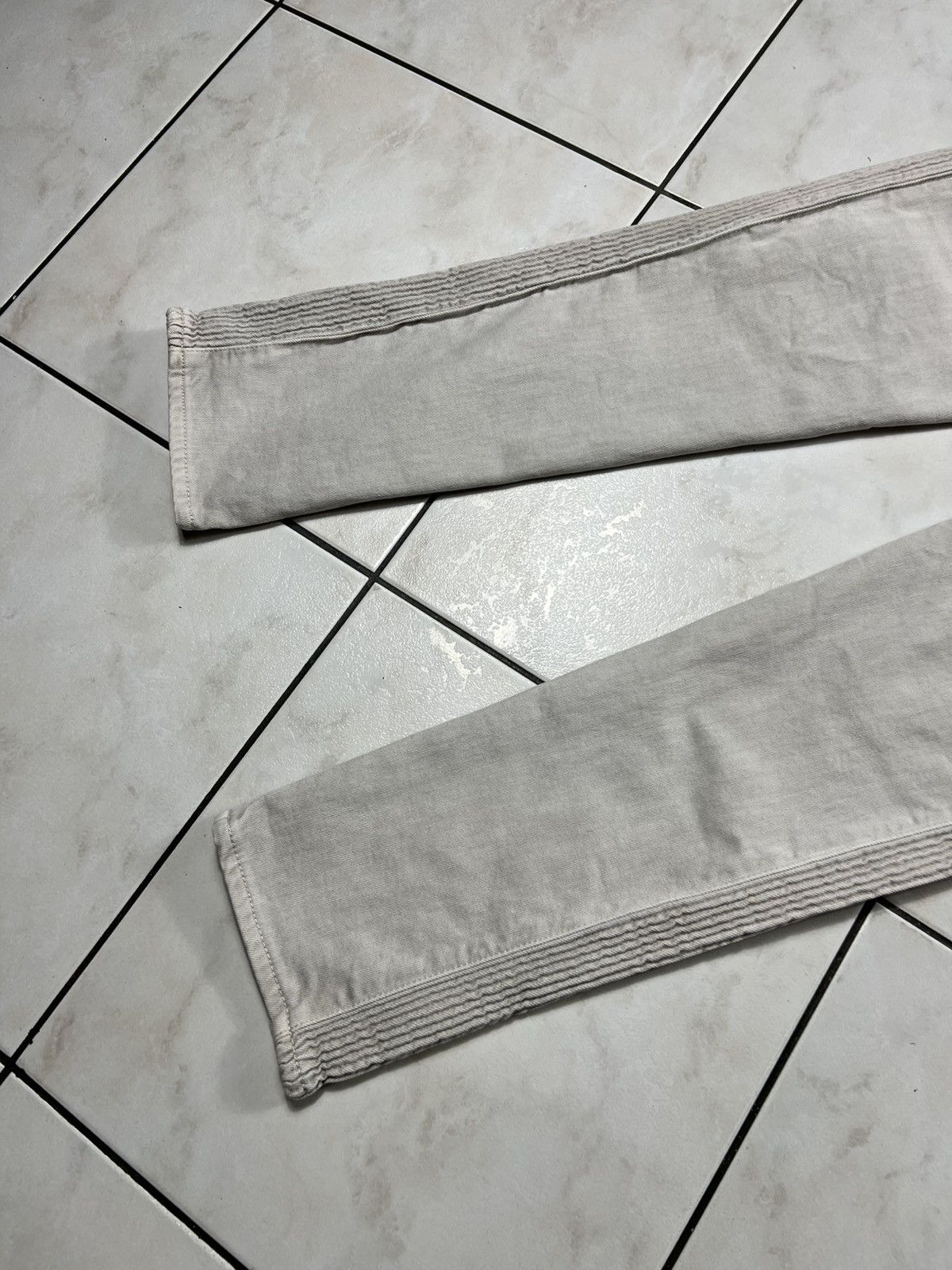 Balmain Archive Balmain biker beige distressed denim pants zippers Size US 34 / EU 50 - 20 Thumbnail