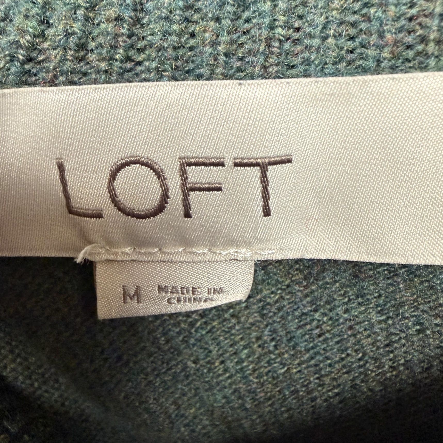 Loft LOFT Womens Sweater M Green Cowl Neck Pullover Knit Casual Fall Winter 60% Acrylic 40% Nylon Solid Tight-Knit Long Sleeve Ladies Mens? (Gender at end) Size M / US 6-8 / IT 42-44 - 5 Thumbnail