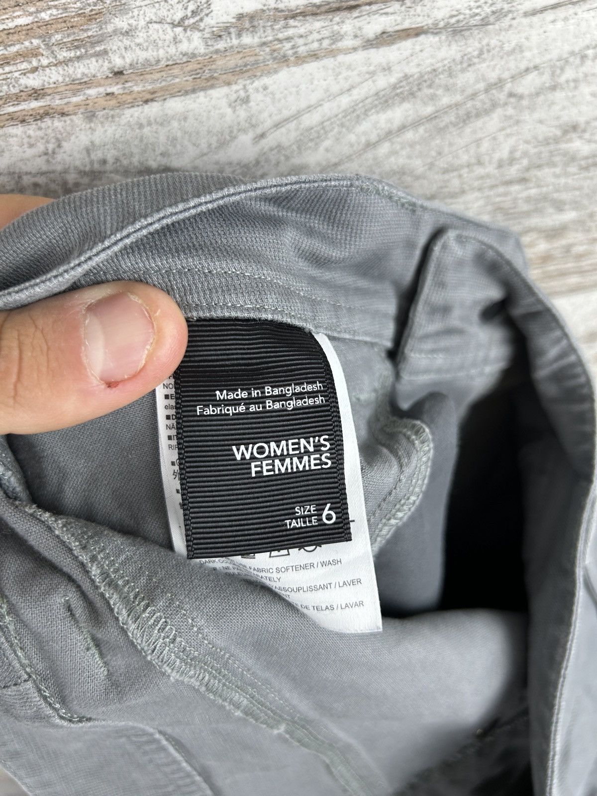 Arc'teryx Women’s Arcteryx Outdoor velvet pants corduroy cargo Size 28" / US 6 / IT 42 - 15 Thumbnail