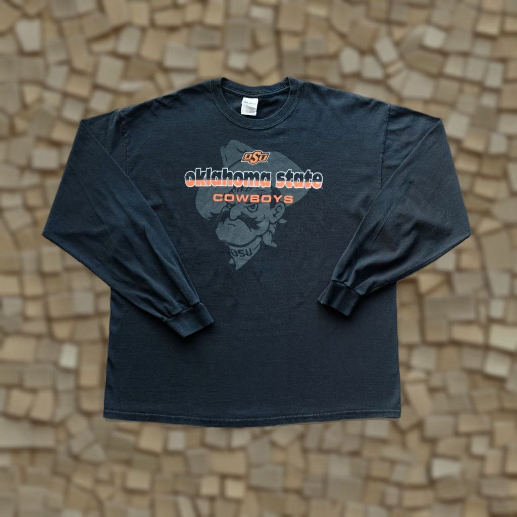 Gildan VINTAGE Gildan T-Shirt OSU Oklahoma State 90s Y2K Black Pistol Pete Men XL Short Sleeve Crew Neck Shirt Size US XL / EU 56 / 4 - 1 Thumbnail
