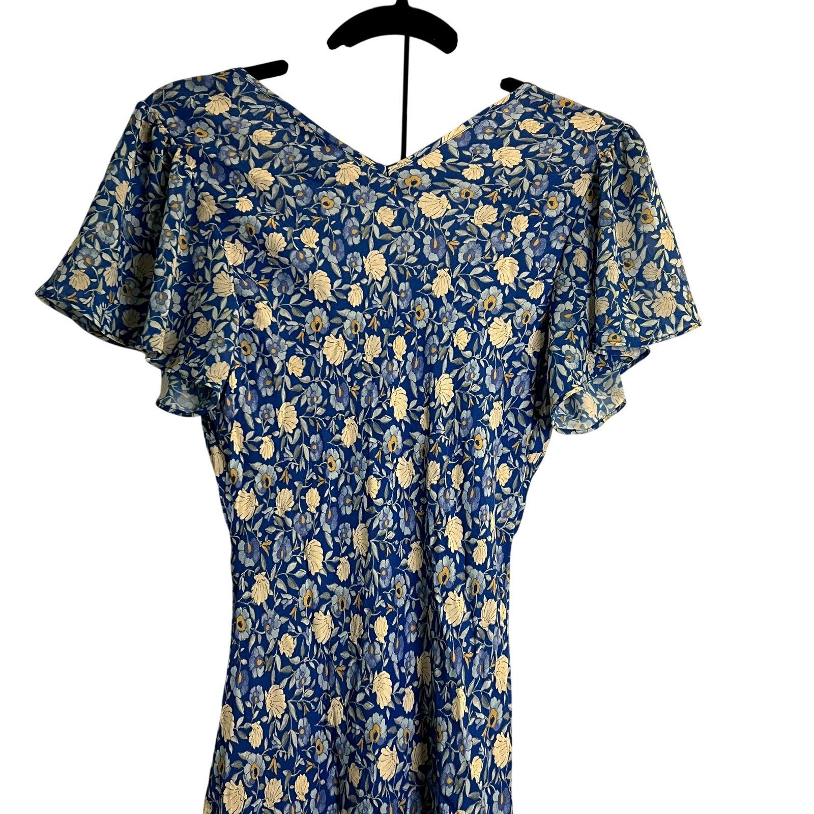 RIXO RIXO x RTR Evie Blue Floral Midi Faux Wrap Dress Size 6 Size M / US 6-8 / IT 42-44 - 7 Thumbnail