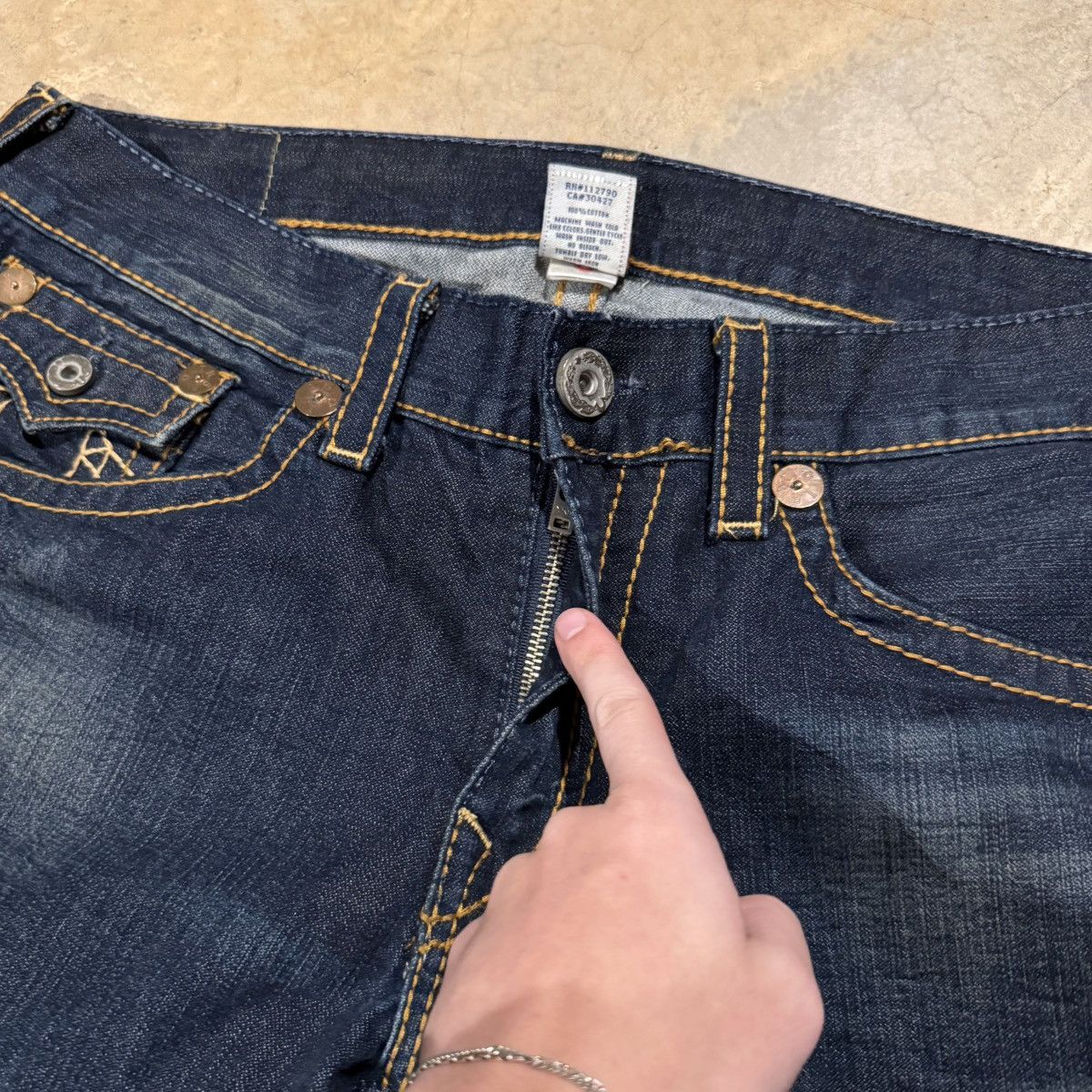 True Religion Vtg 2000s True Religion Billy Big T Distressed Bootcut Jeans Size US 36 / EU 52 - 9 Thumbnail