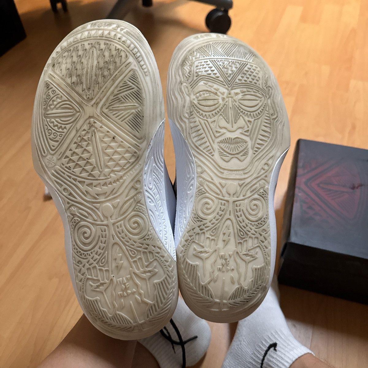 Li-Ning Way of Wade 11 Size US 9.5 / EU 42-43 - 4 Thumbnail