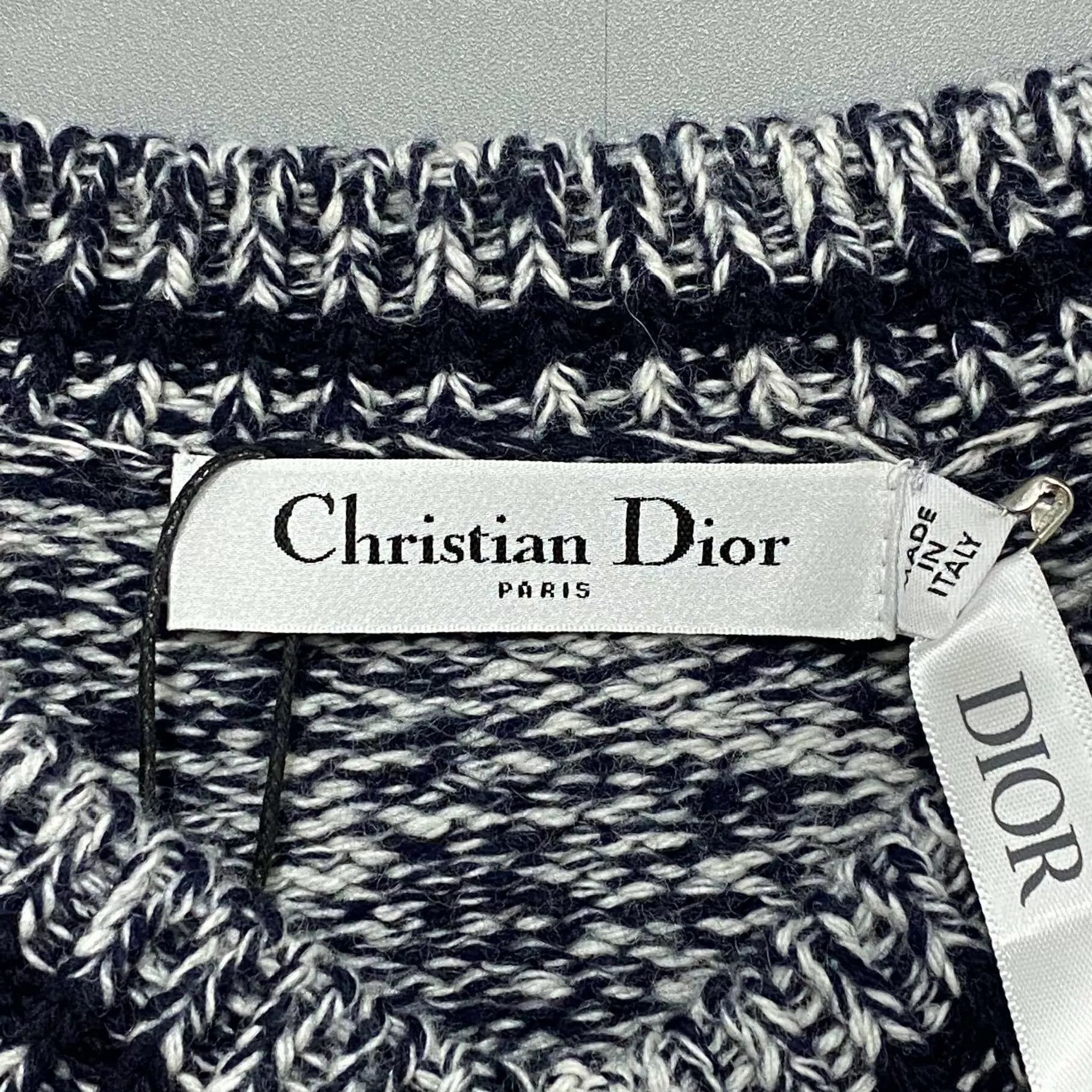 Dior Dior V-neck snowflake back logo sweater Size XS / US 0-2 / IT 36-38 - 5 Thumbnail