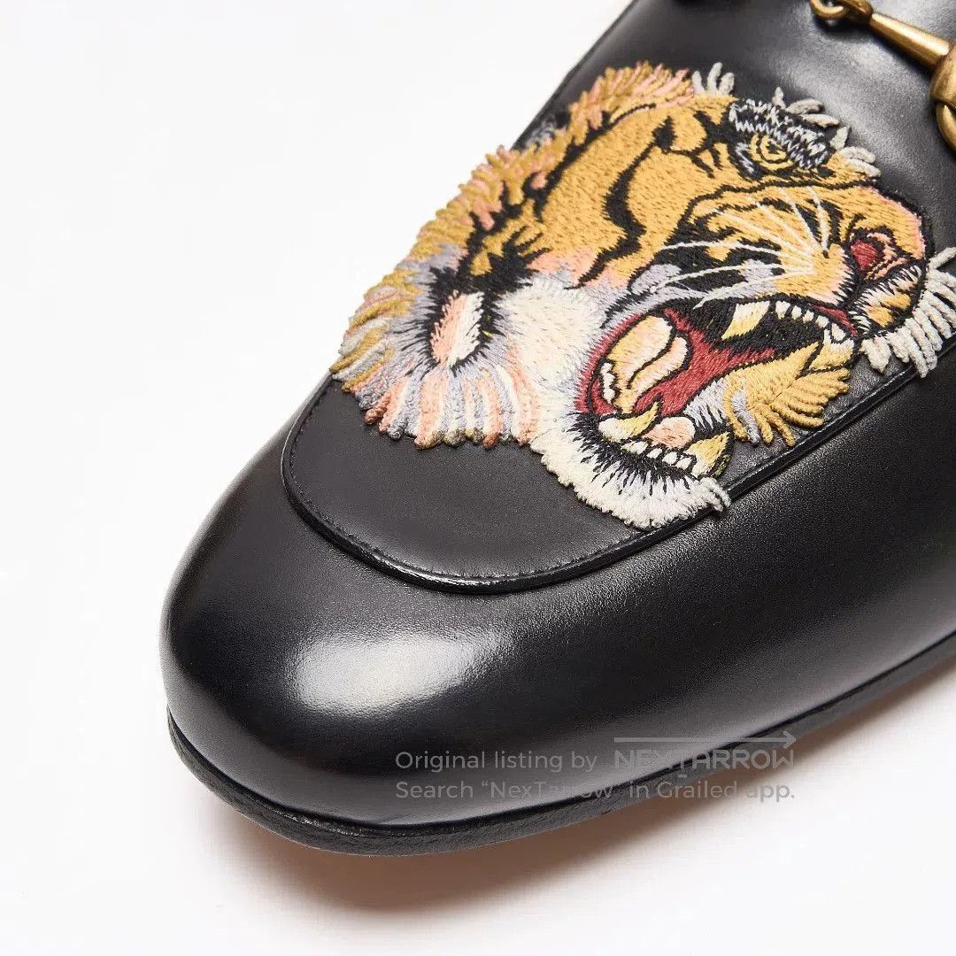 Gucci Gucci Men's Tiger Embroidery Fur Slippers. Size US 7 / EU 40 - 4 Thumbnail