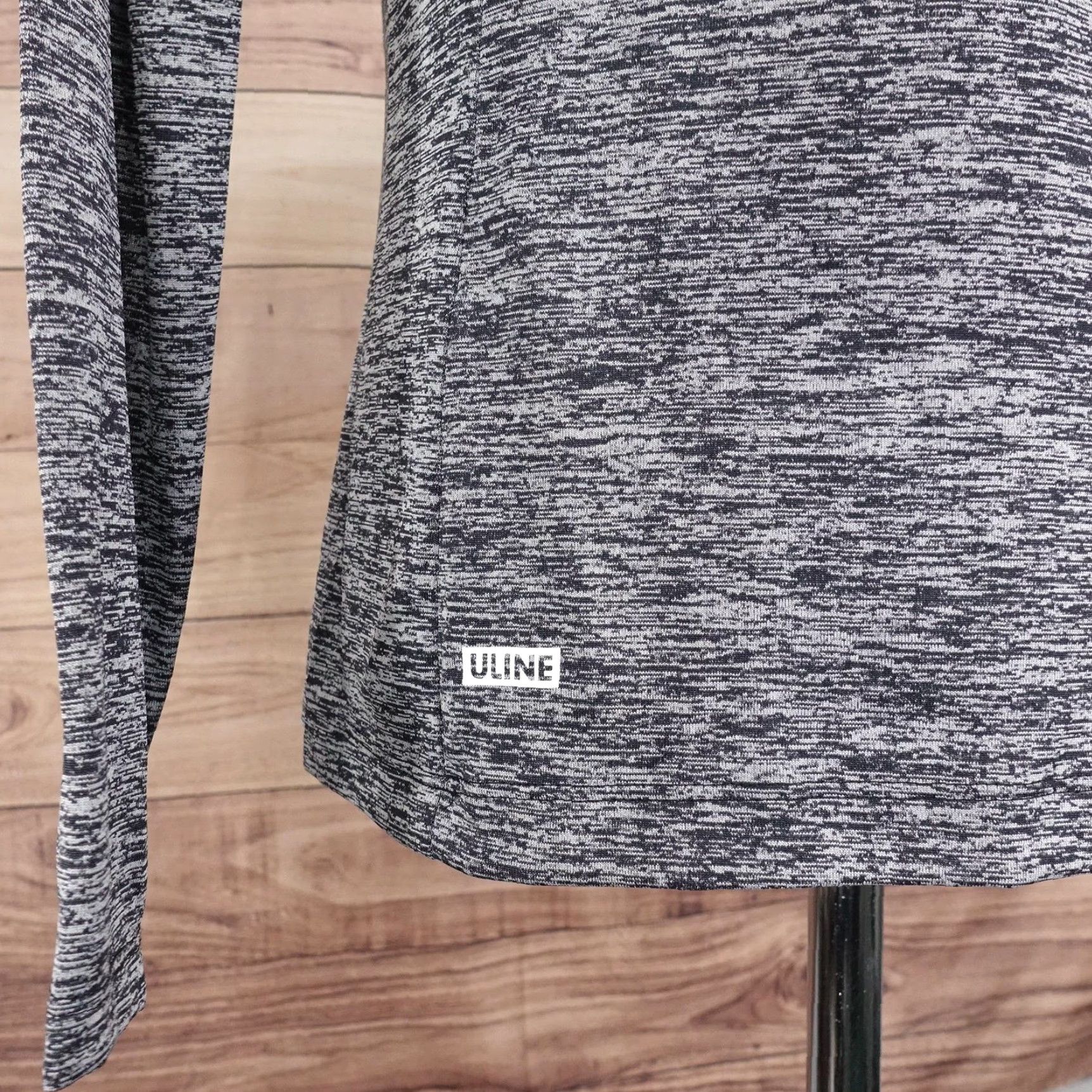 Under Armour Under Armour Hoodie Women M Gray HeatGear Performance Heather Pullover ULINE LightWeight Moisture Wicking Raglan Sleeve Size US M / EU 48-50 / 2 - 5 Thumbnail