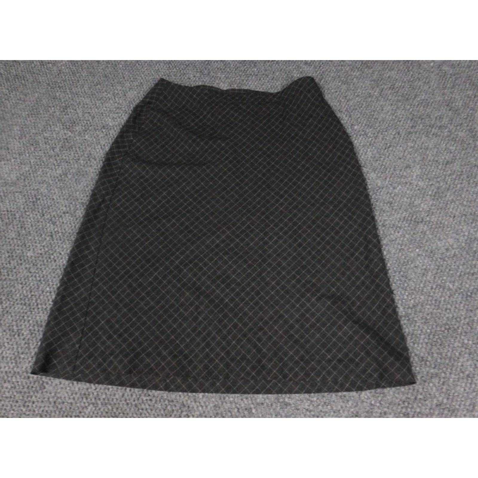Old Navy Old Navy Skirt Womens 8 Gray Plaid A-Line Knee Length Casual Cotton Canvas Zipper Lined Regular Mid 8 Gray Size 30" / US 8 / IT 44 - 3 Thumbnail