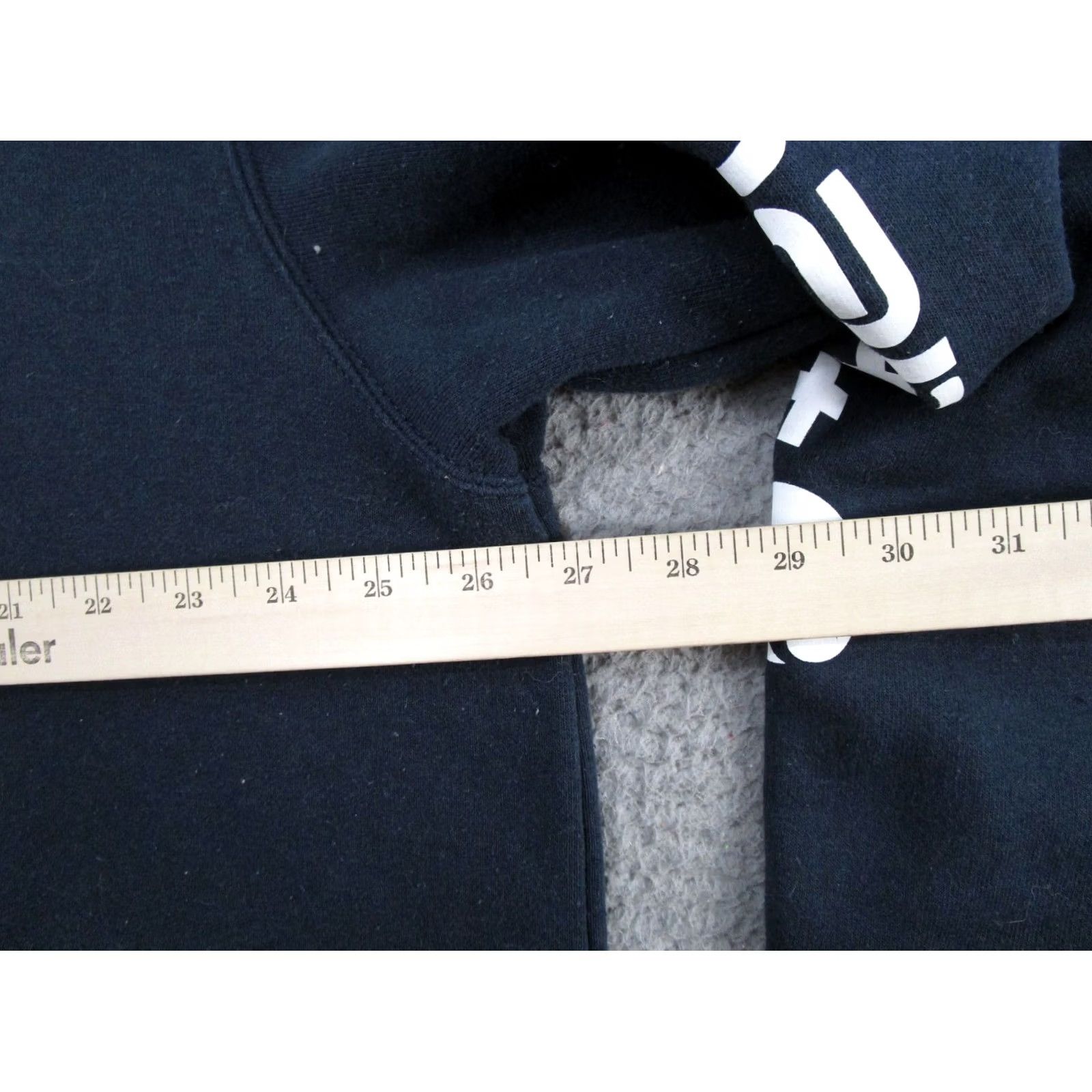 Carhartt Carhartt Sweatshirt K288-472 Navy Logo Sleeve Graphic Midweight XLT Boys? Size US XL / EU 56 / 4 - 7 Thumbnail
