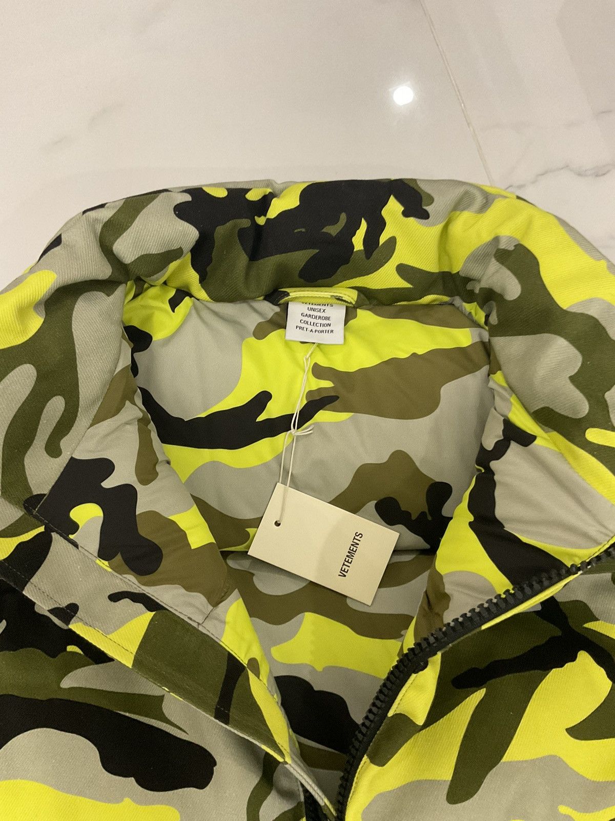 Vetements VETEMENTS Multicolor Camo Down Jacket Size US S / EU 44-46 / 1 - 10 Thumbnail