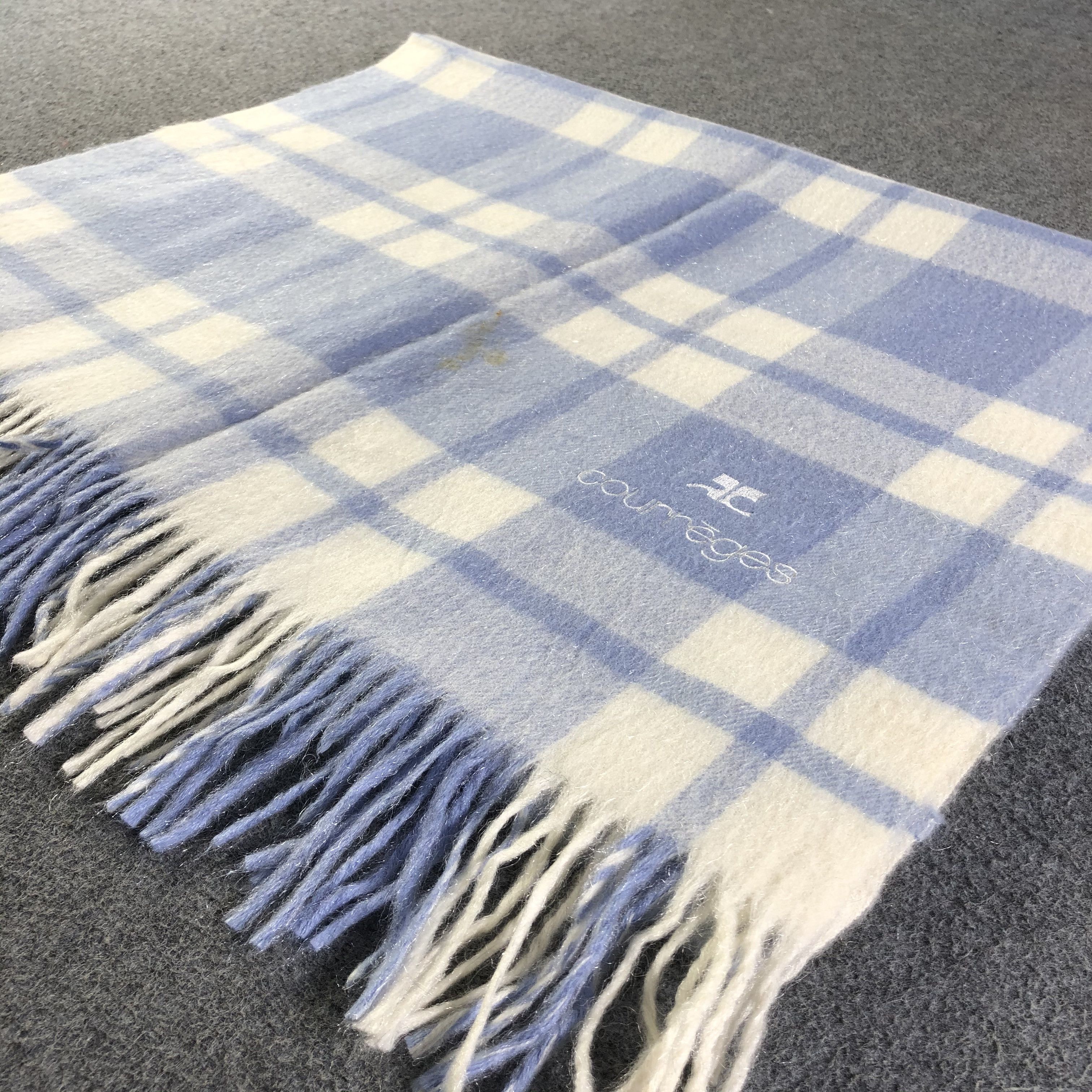 Courreges Courreges Scarf / Muffler / Neckwear Size ONE SIZE - 3 Thumbnail