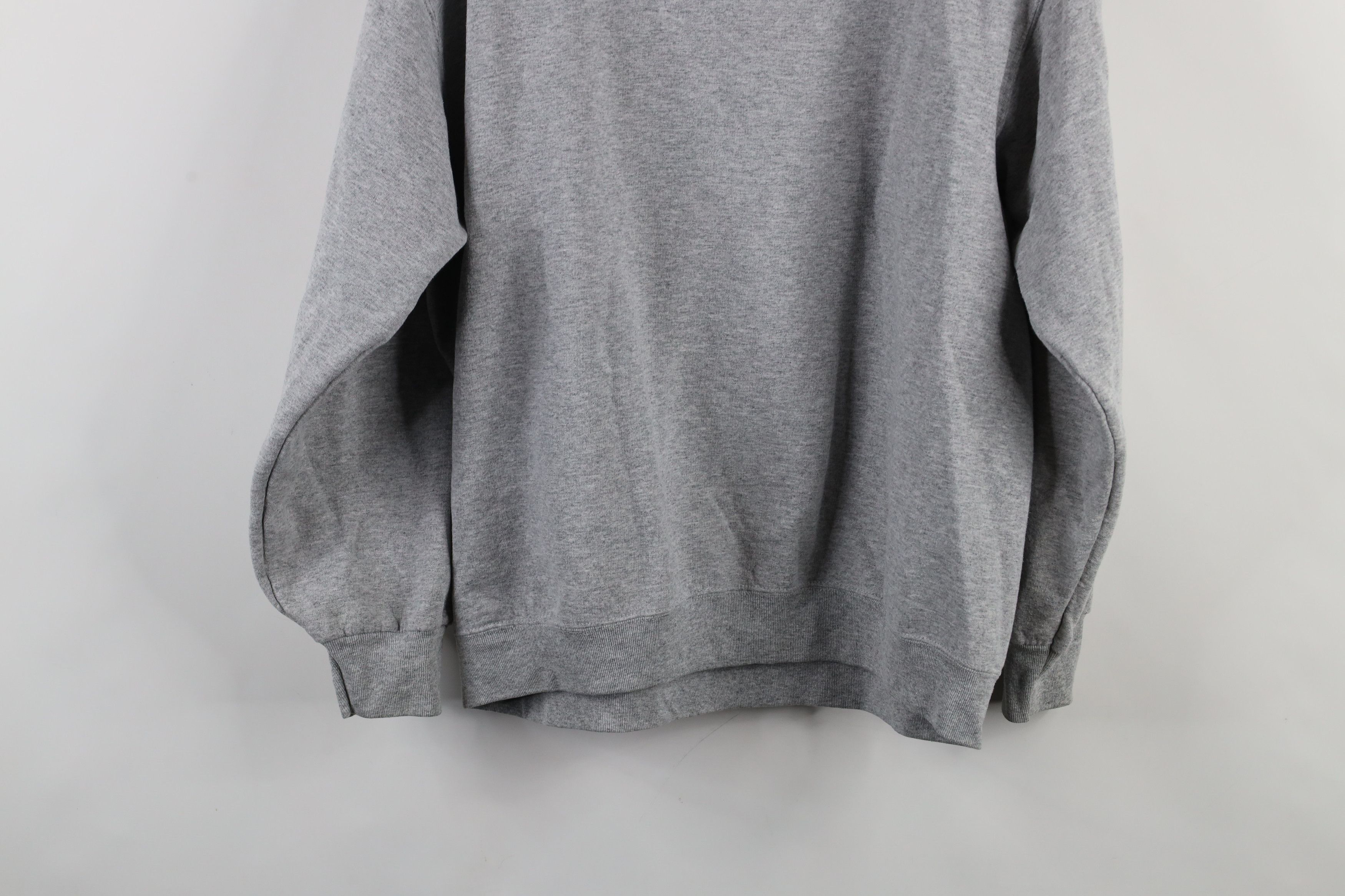 Vintage Vintage Y2K 2004 Care Bears Christmas Bear Sweatshirt Gray Size XL / US 12-14 / IT 48-50 - 11 Thumbnail