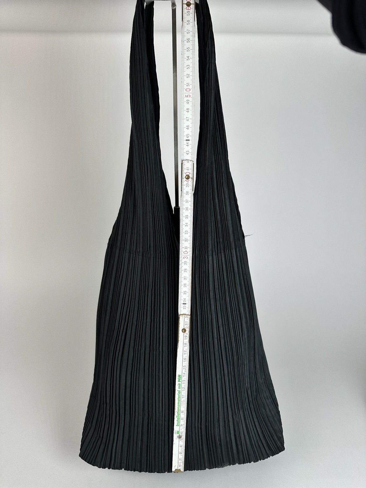 Issey Miyake Vintage Issey Miyake Plissee Bag Black Size ONE SIZE - 3 Thumbnail