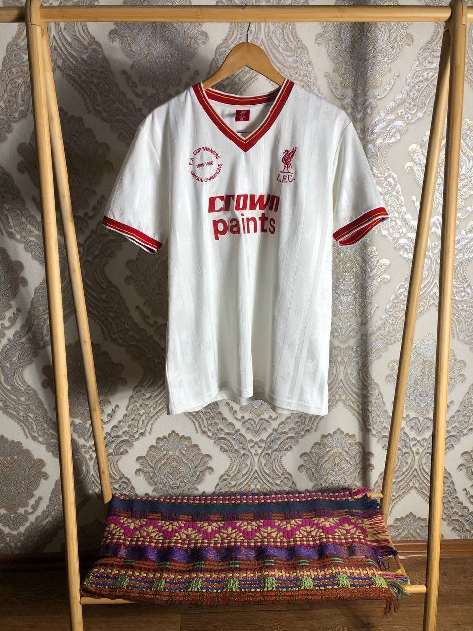 VERY RARE FC LIVERPOOL ENGLAND SOCCER JERSEY RETRO Y2K 90s