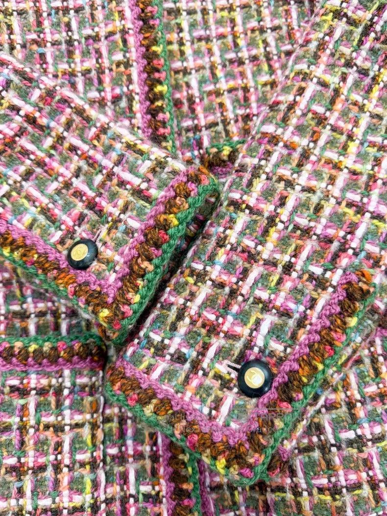 Chanel Chanel Mixed-color plaid tweed knitted jacket Size XS / US 0-2 / IT 36-38 - 4 Thumbnail