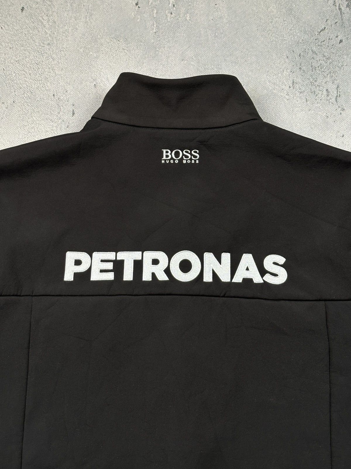 Formula 1 Mercedes AMG Petronas Formula One Team Softshell Jacket y2k Size US XXL / EU 58 / 5 - 9 Thumbnail