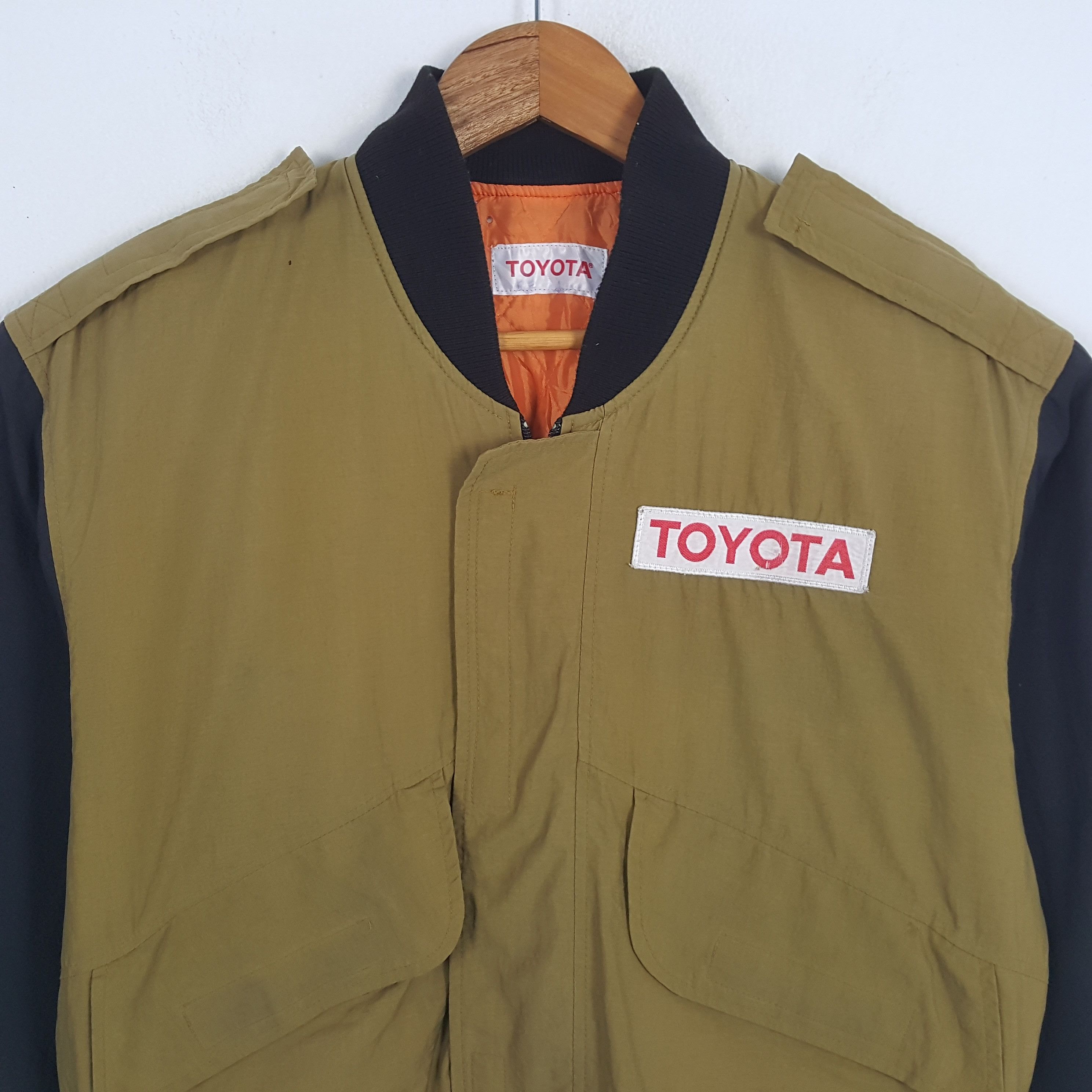 Japanese Brand × Vintage Vintage TOYOTA Japanese Racing Team Jacket Size US M / EU 48-50 / 2 - 4 Thumbnail