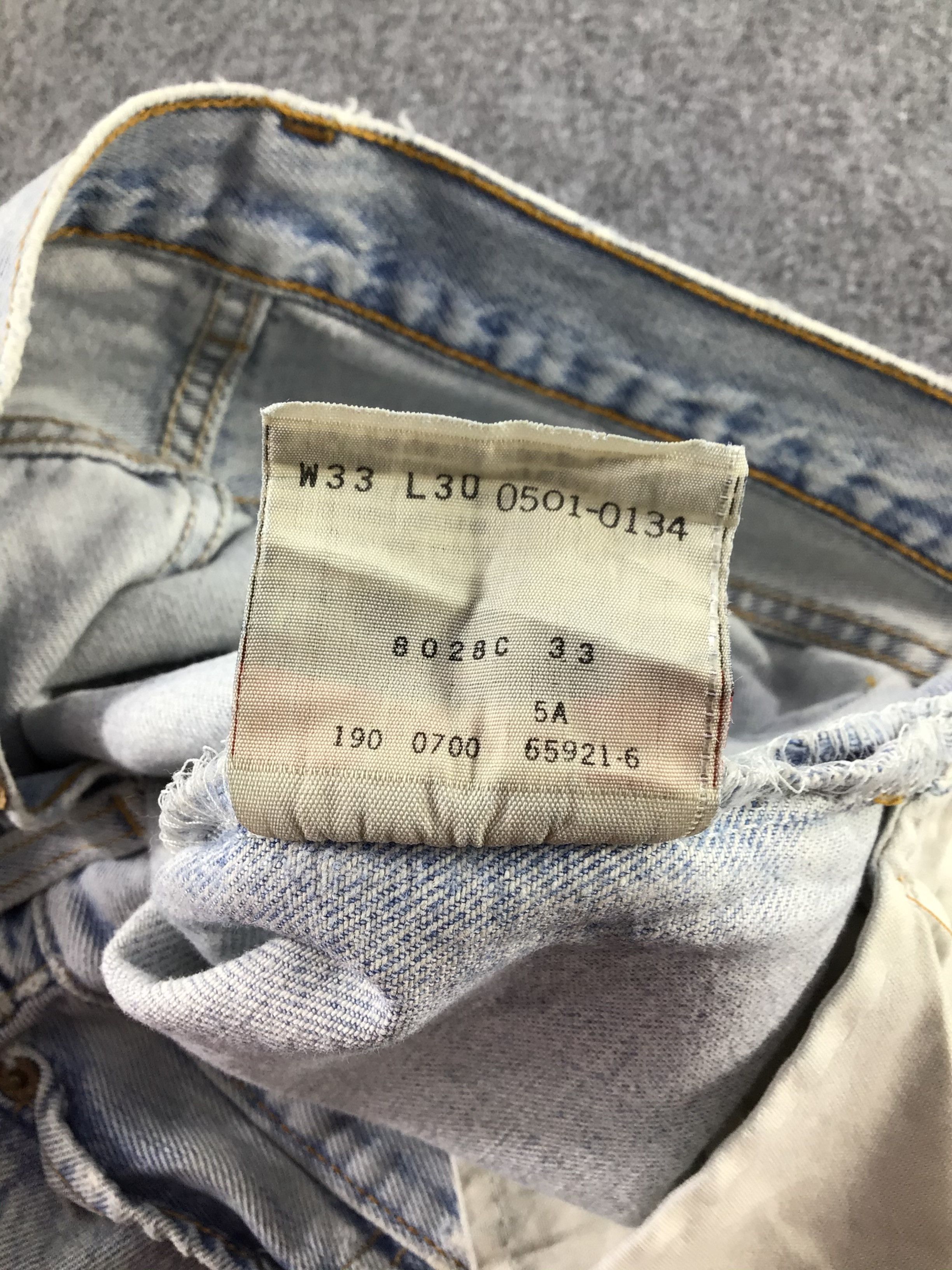 Levi's Vintage Levis 501 Jeans Light Levi's Wash Denim -J416 Size US 31 - 12 Thumbnail