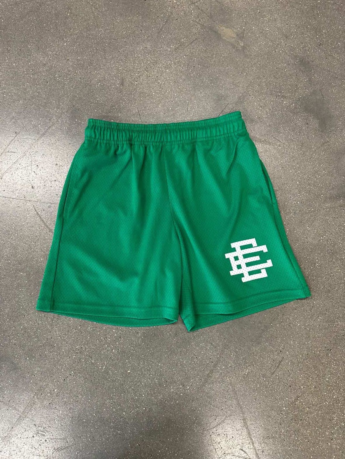 Eric Emanuel Eric Emanuel EE Basic/Core Short Celtic Green Size US 30 / EU 46 - 1 Thumbnail