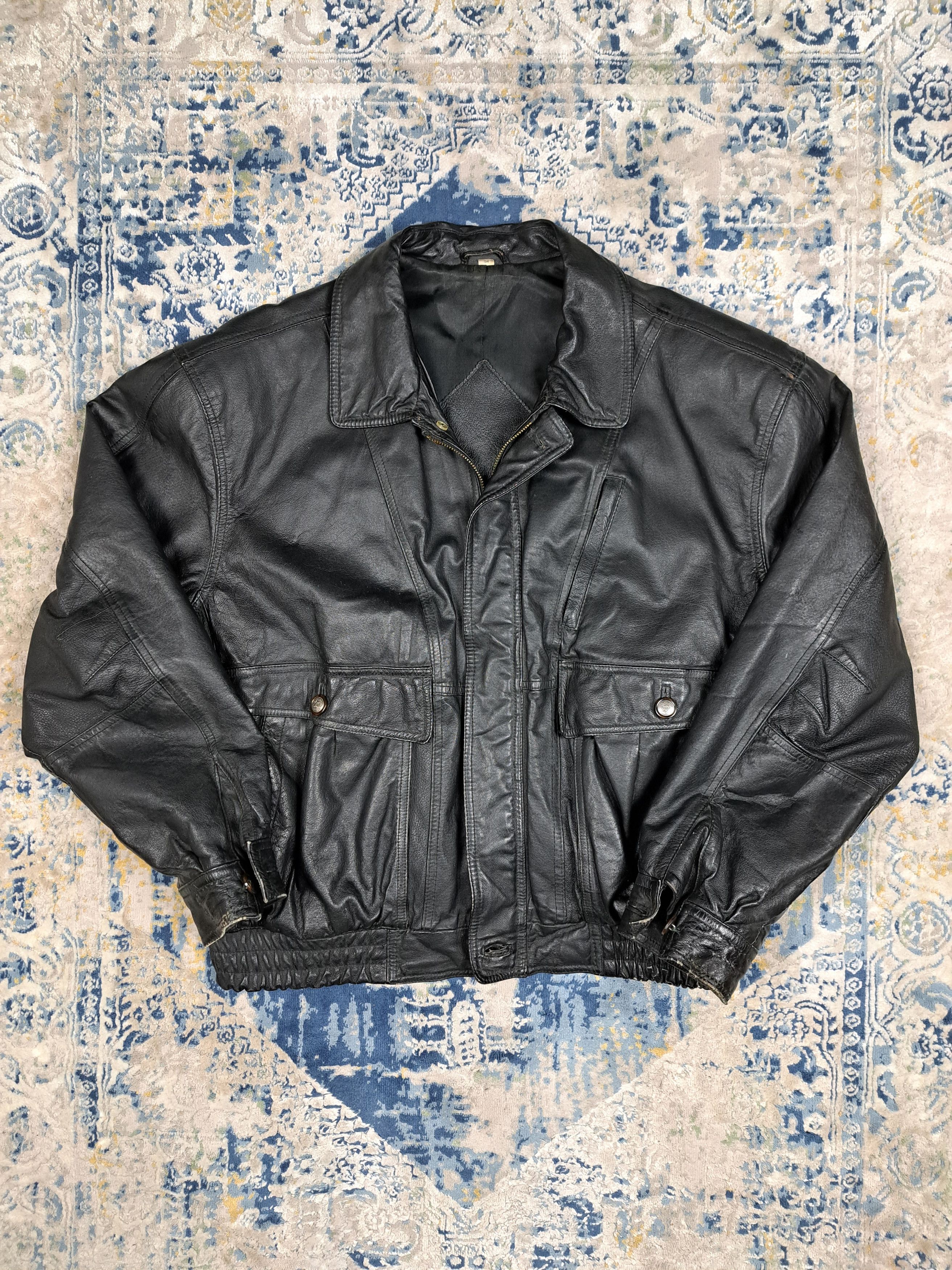 90s 00s archive bomber jacket 短丈 MA-1 MA-1 USAF Men's Vintage 90s' Flyers Jacket Pentagon Trashed