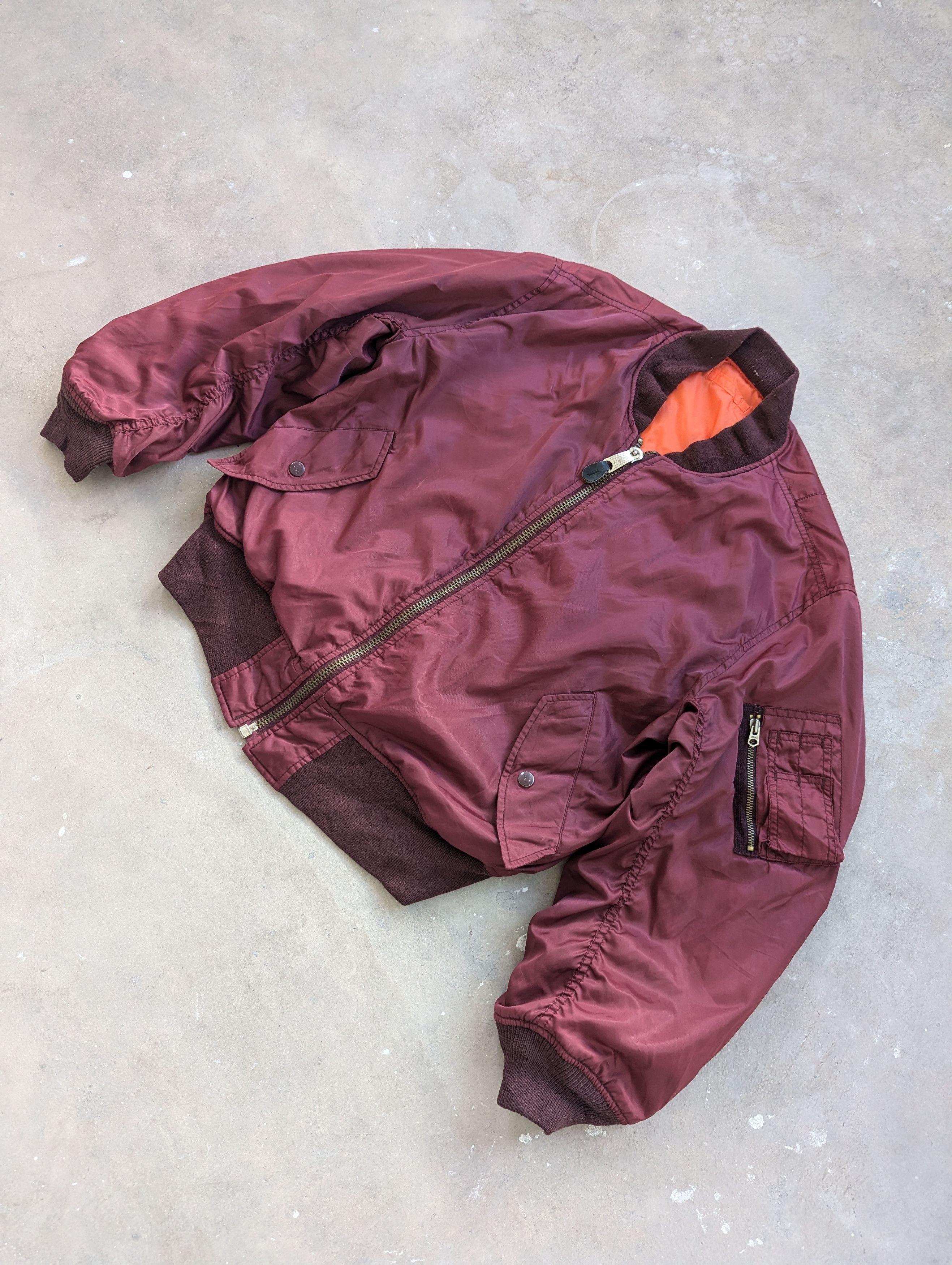 Alpha Industries Vintage Ma 1 Bomber Jacket Maroon Reversible Size US M / EU 48-50 / 2 - 2 Thumbnail