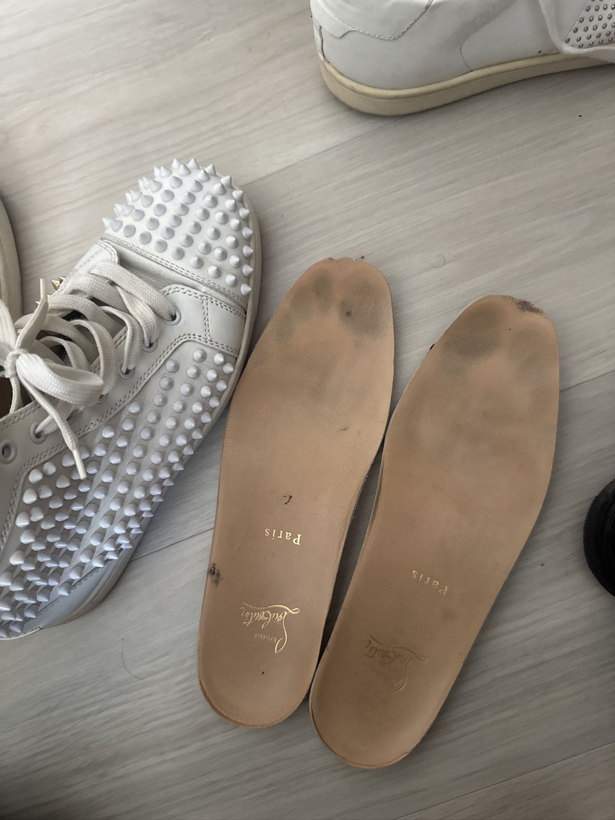 Christian Louboutin Christian Louboutin white/gold spike hightops Size US 7.5 / EU 40-41 - 10 Thumbnail