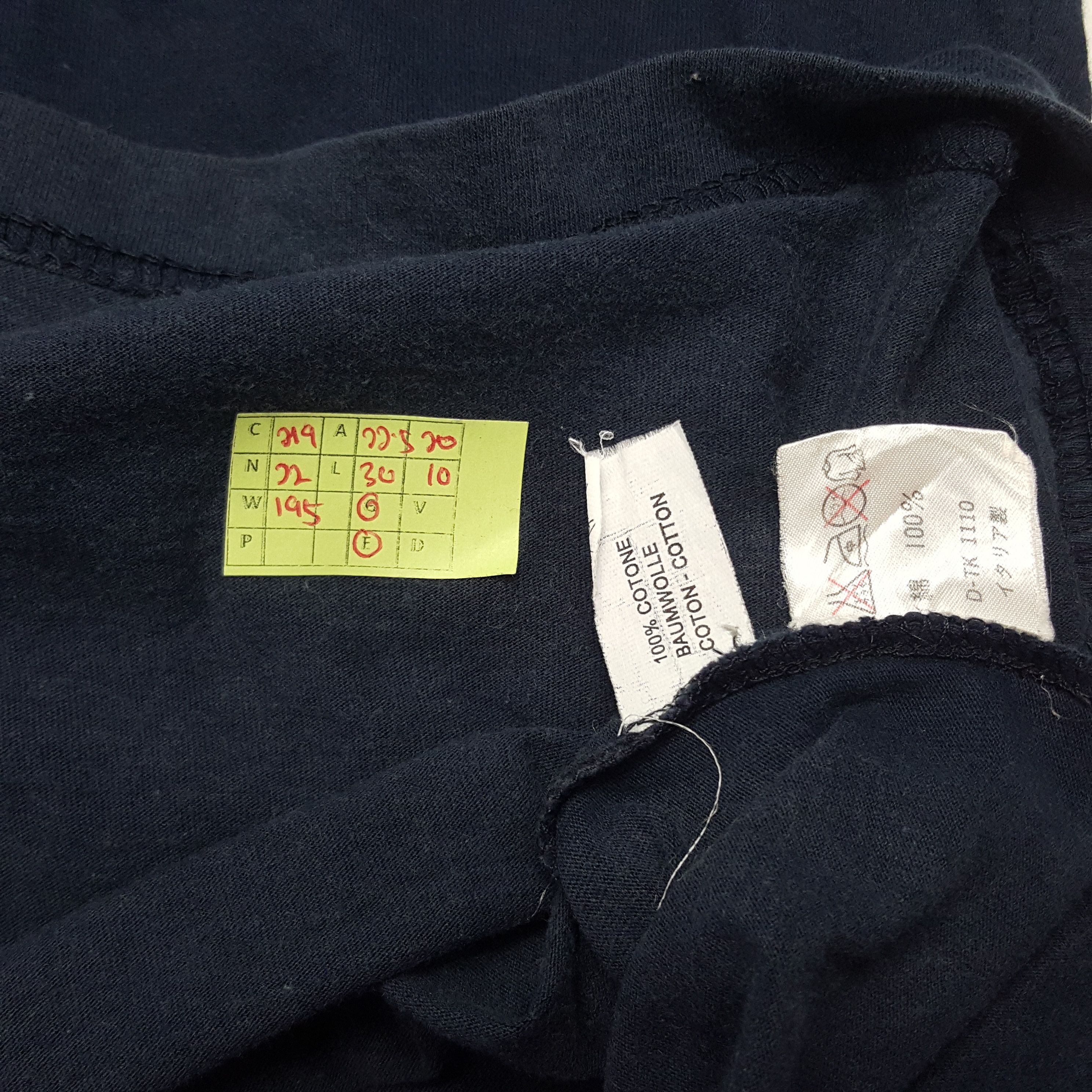 Vintage × Yves Saint Laurent Vintage Yves Saint Laurent Italian Brand Tshirt Size US L / EU 52-54 / 3 - 6 Thumbnail