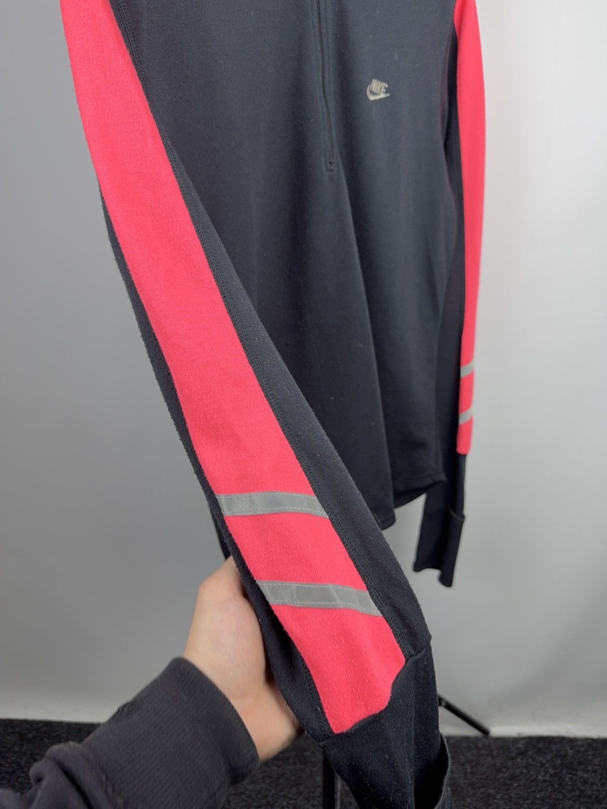 Nike 90s Vintage Nike Track Quarter Zip Reflective Pullover Y2K Size L / US 10 / IT 46 - 8 Thumbnail