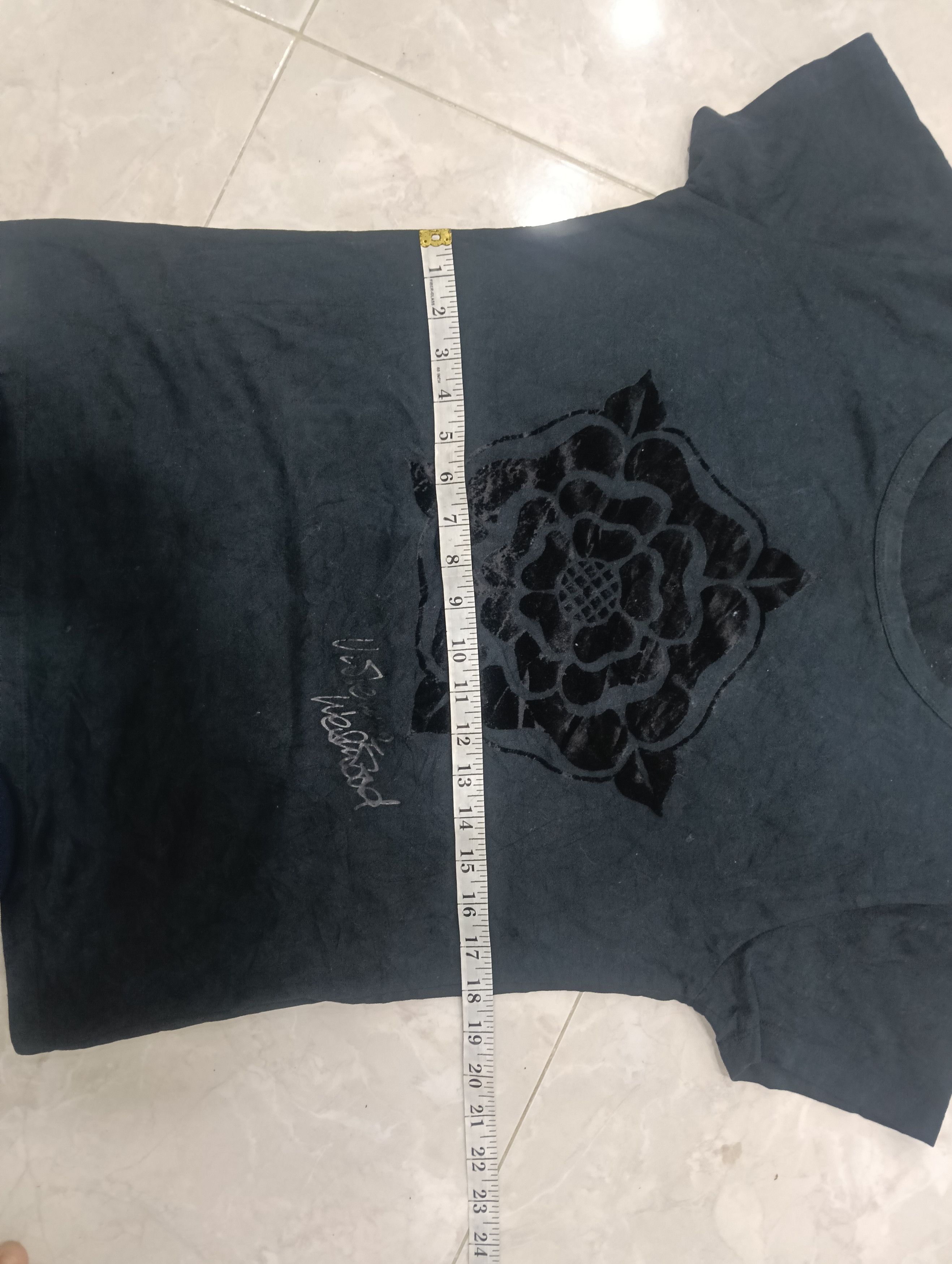 Vivienne Westwood Vivienne Westwood Tee Size M / US 6-8 / IT 42-44 - 11 Thumbnail
