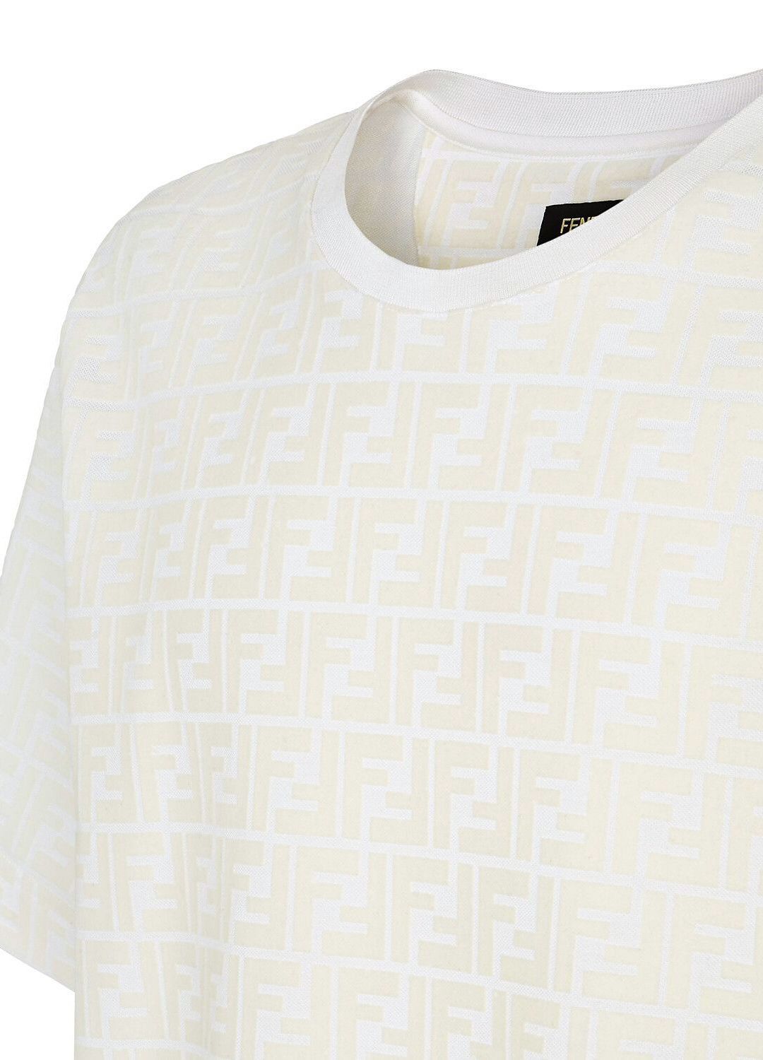 Fendi o1loc1c0824 T-Shirt in Cream Size US XS / EU 42 / 0 - 3 Thumbnail