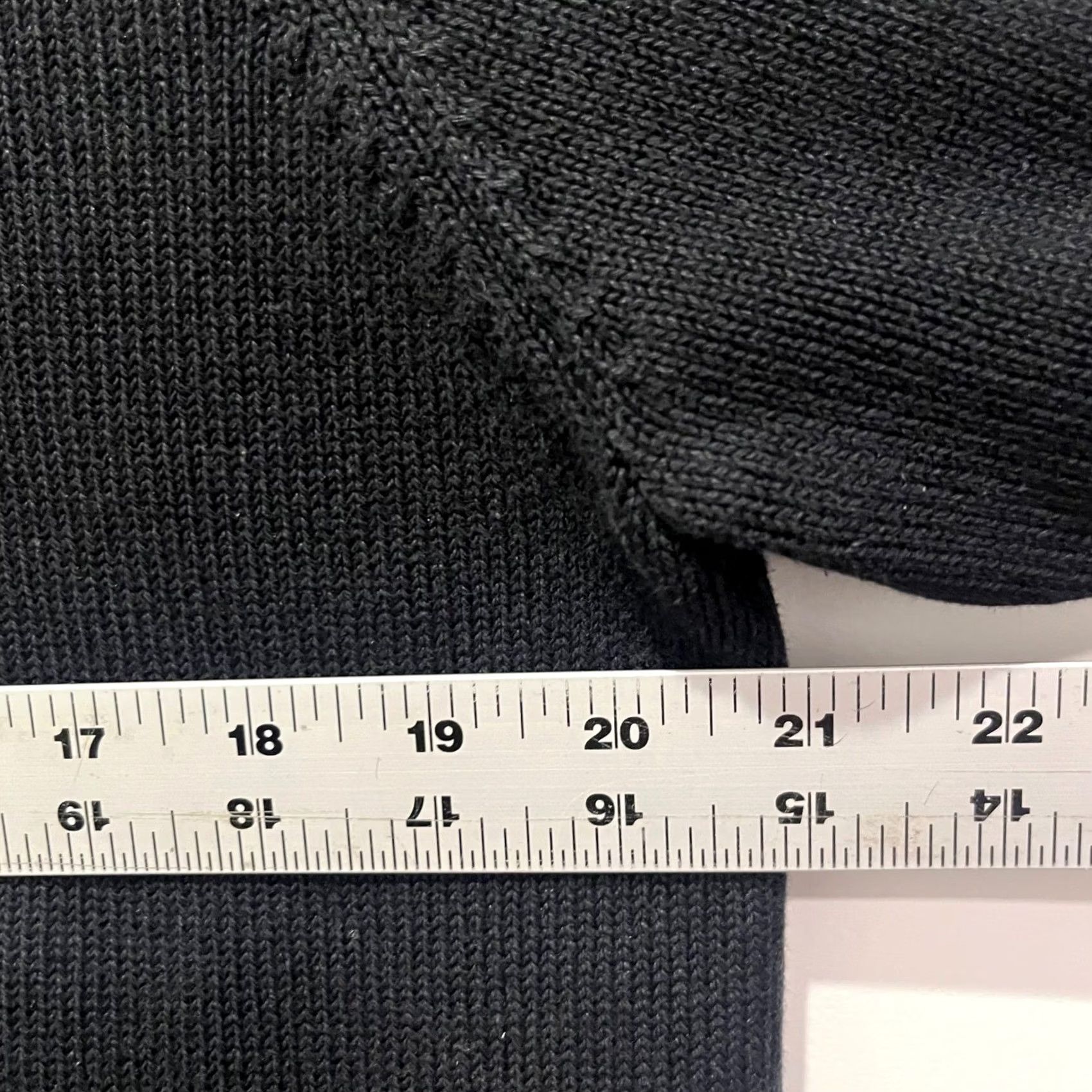 Victorinox Victorinox Swiss Army Mens Black Cotton Blend Ribbed Shoulder Sweater Size M Size US M / EU 48-50 / 2 - 5 Thumbnail